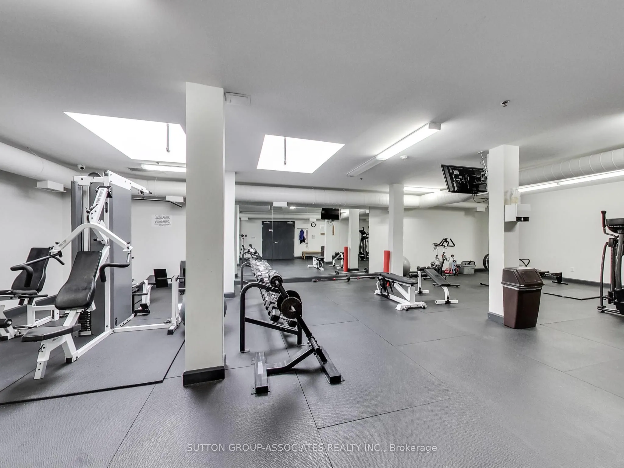 993 Queen Street W, #307