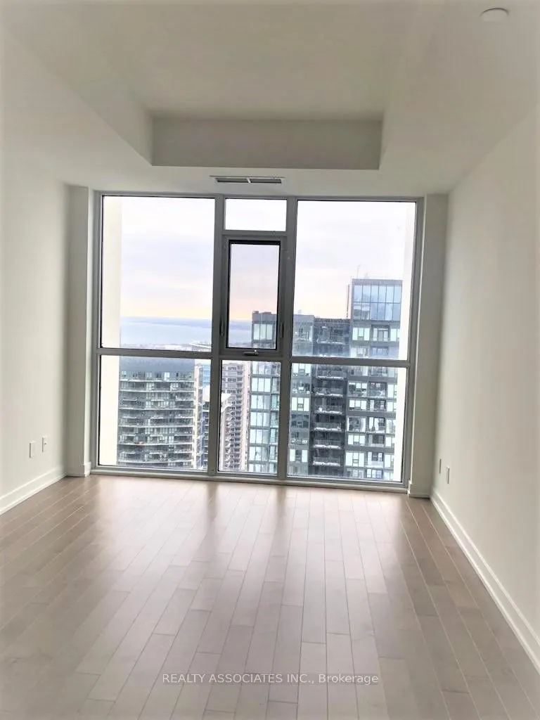 50 Ordnance Street #3104