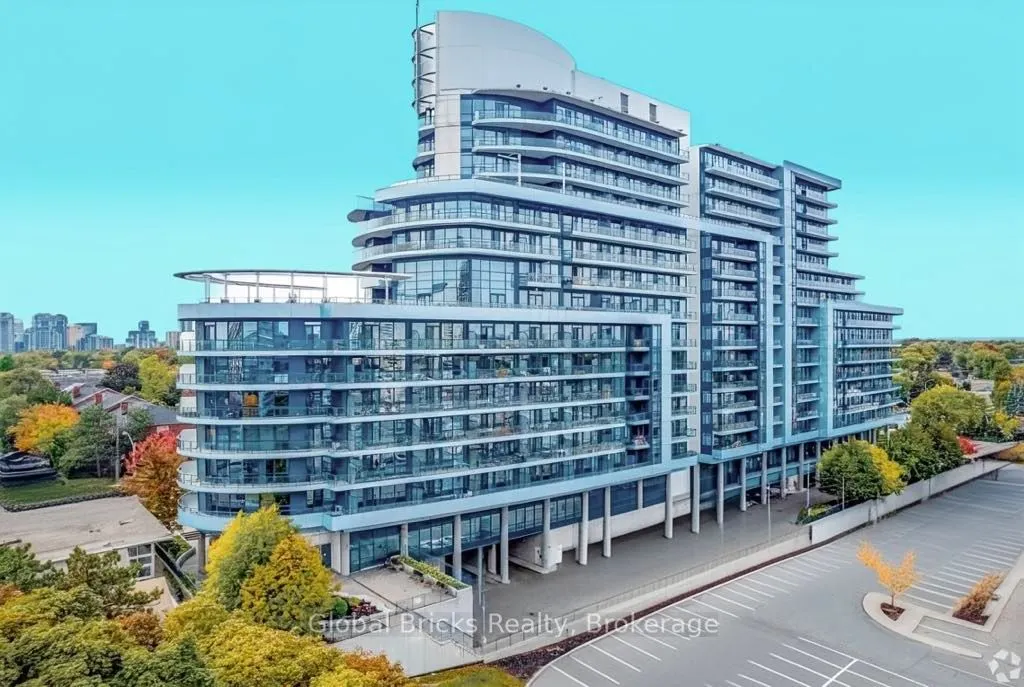 2885 Bayview Avenue, #723
