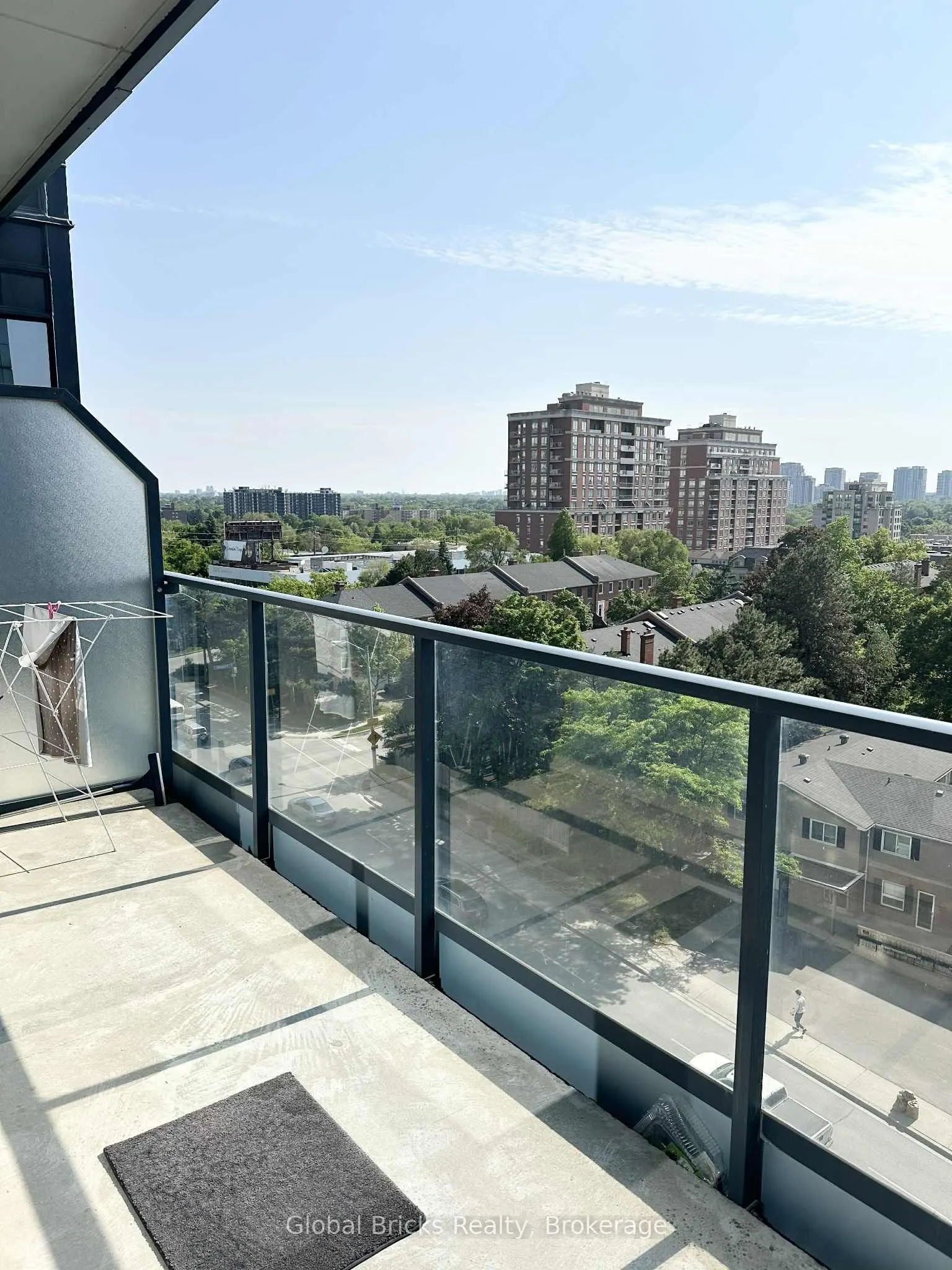 2885 Bayview Avenue, #723