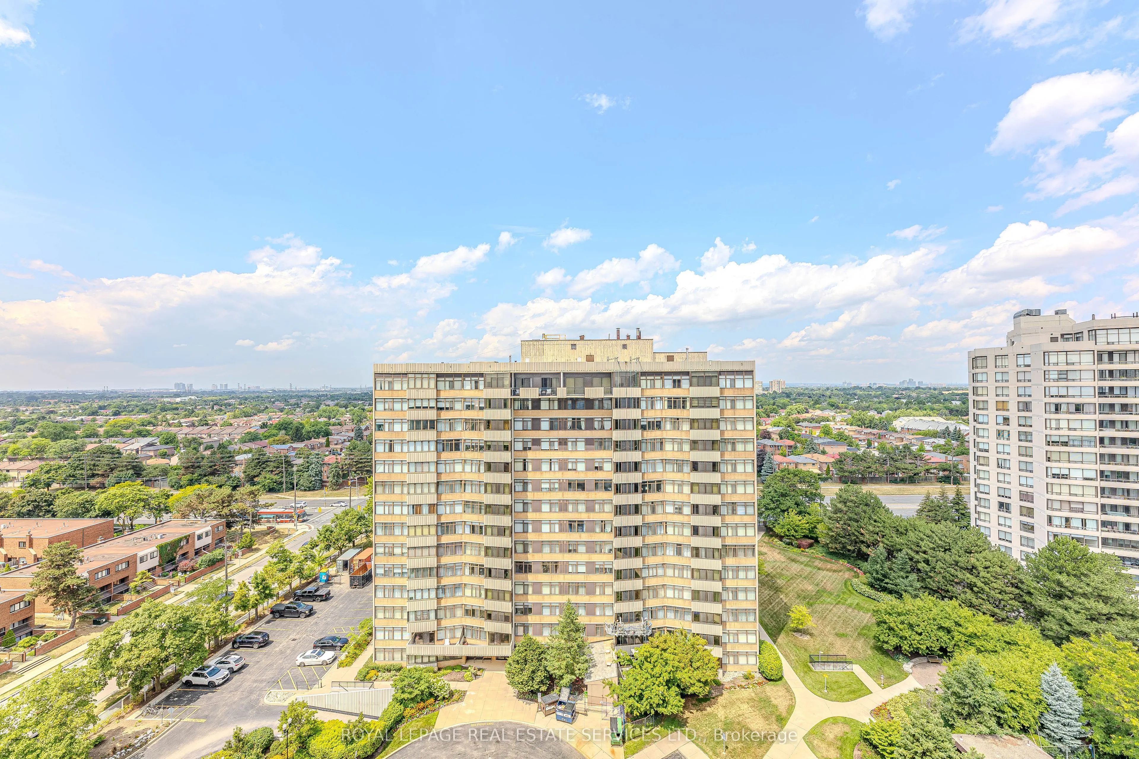90 Fisherville Road, #PH 1