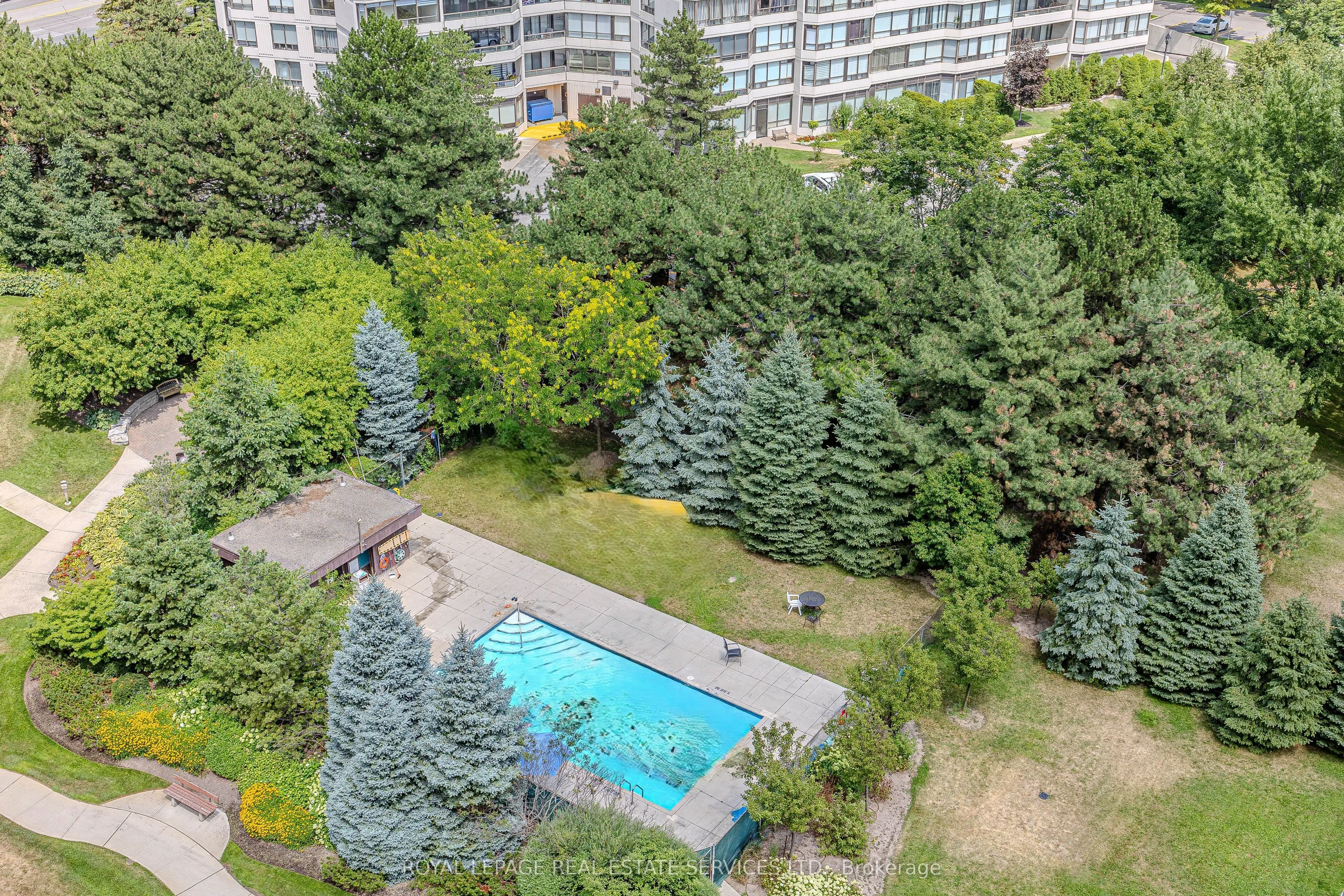 90 Fisherville Road, #PH 1