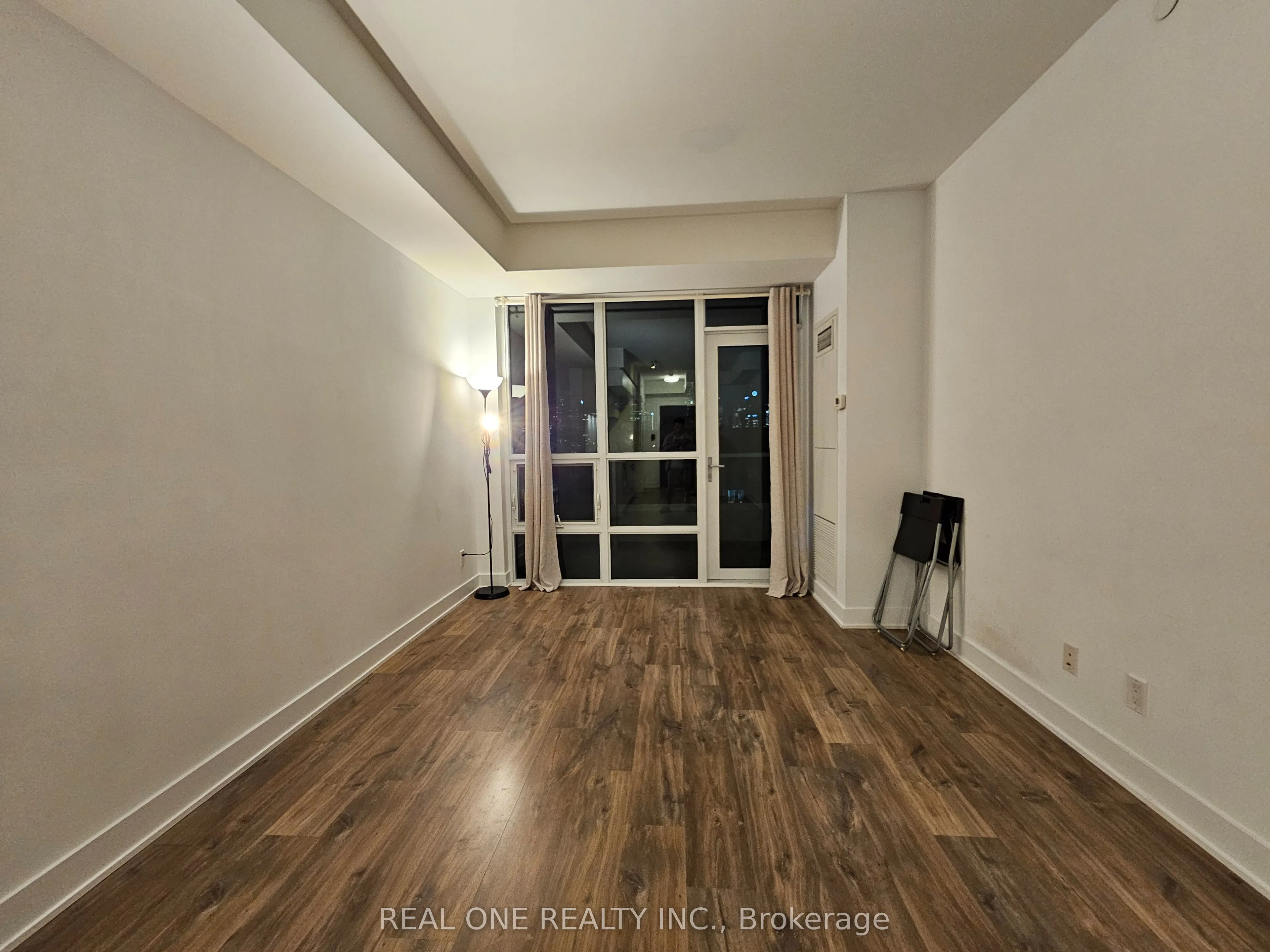 38 Cameron Street, #1113