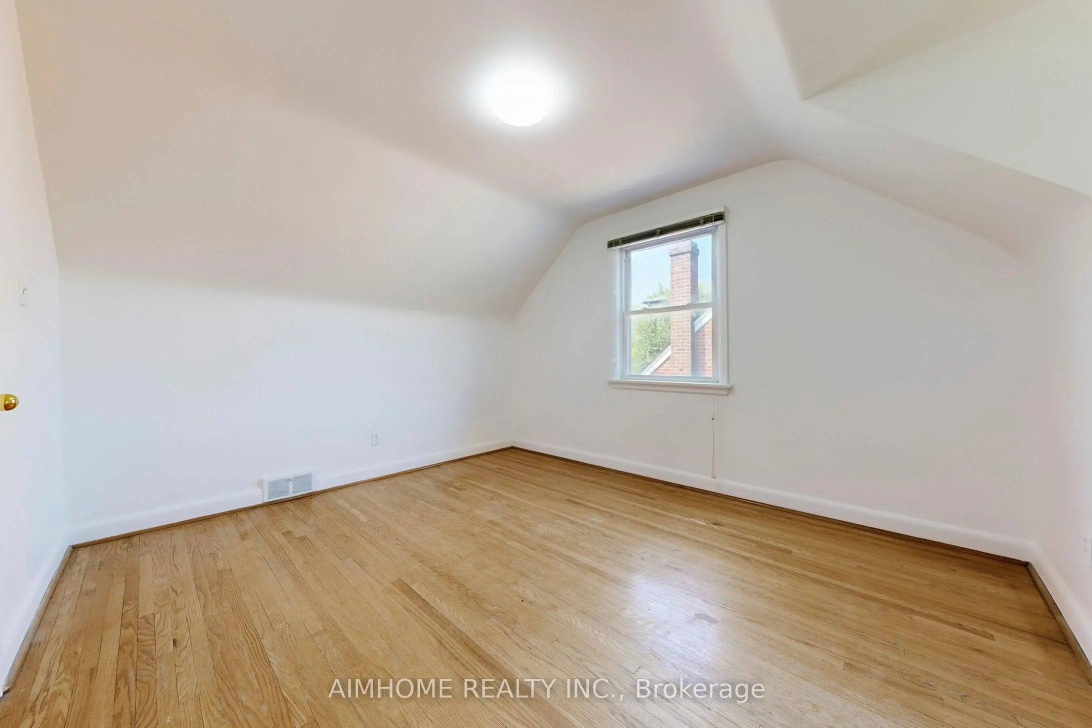 195 Finch Avenue E, #Entire Property