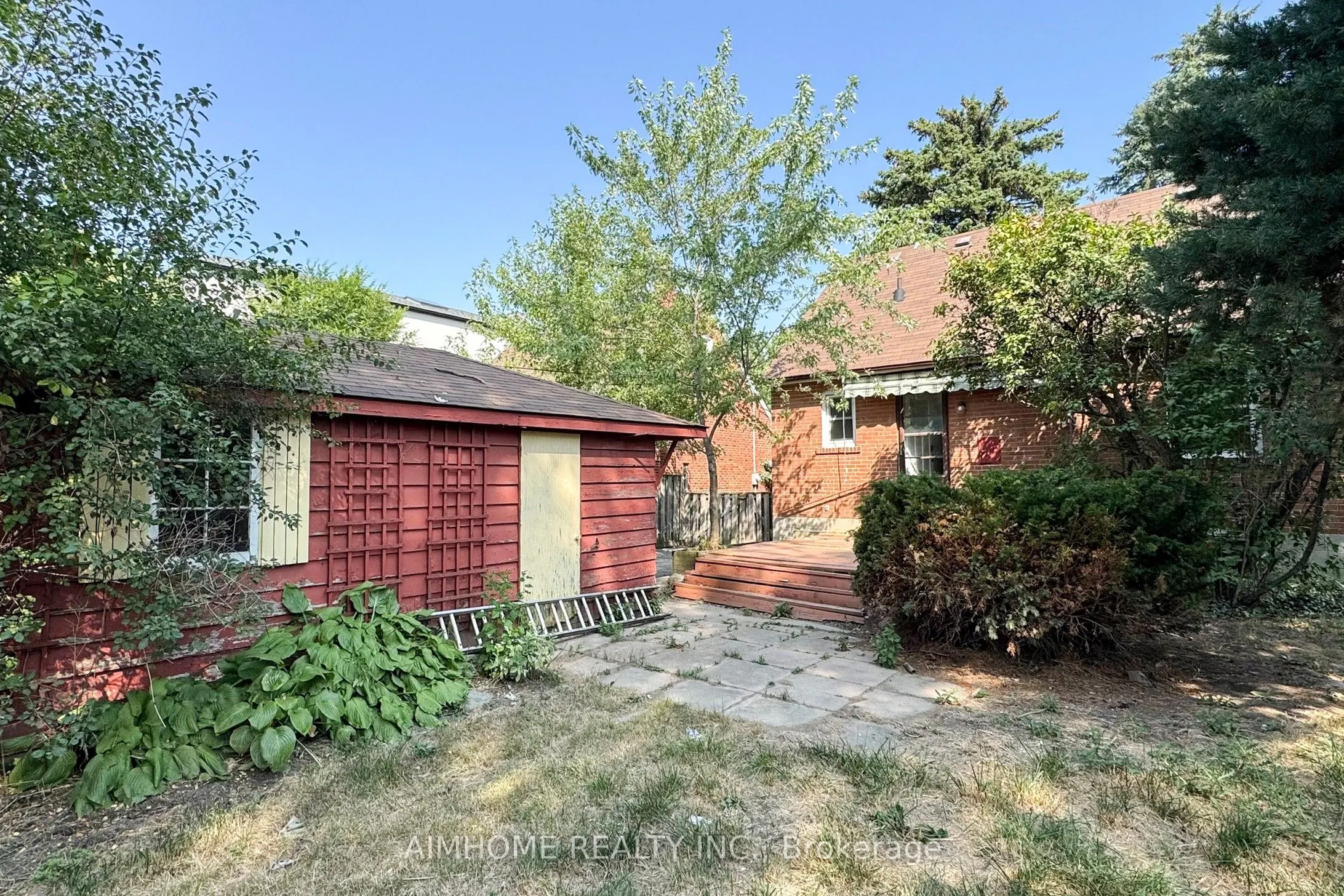 195 Finch Avenue E, #Entire Property