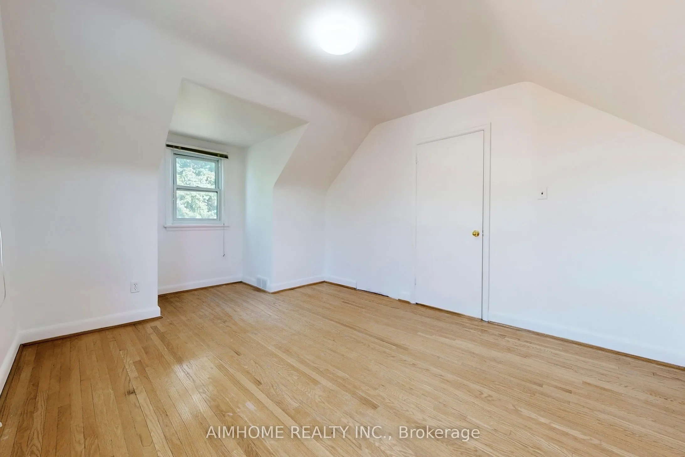195 Finch Avenue E, #Entire Property