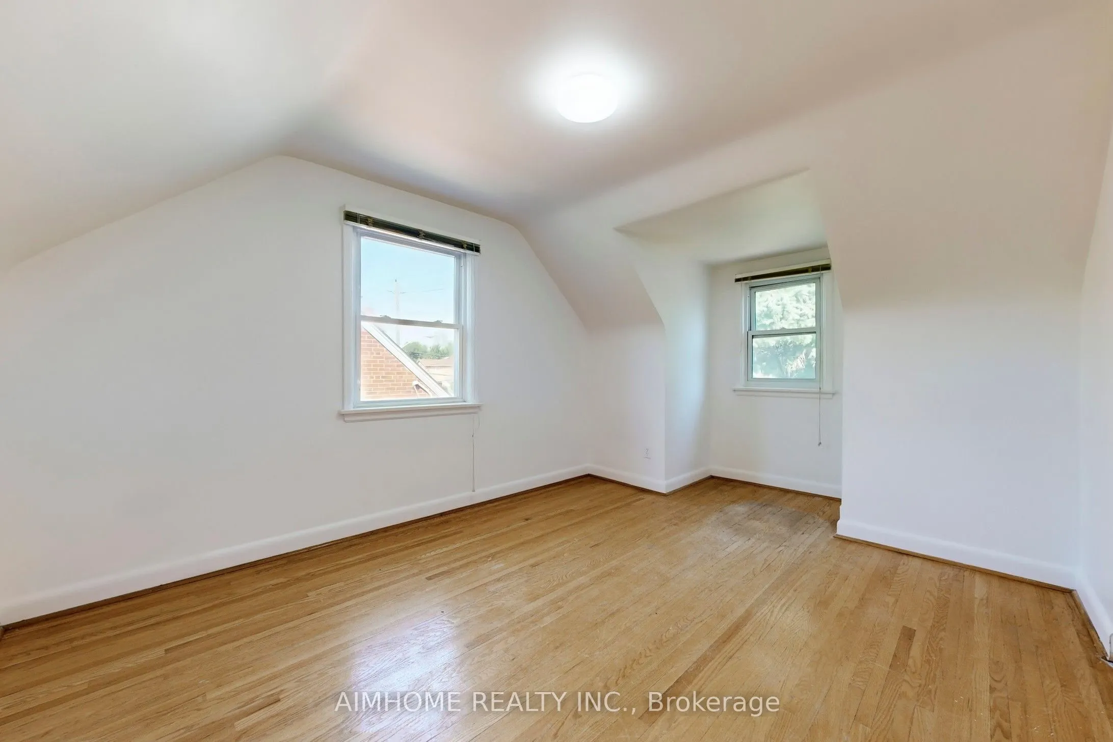 195 Finch Avenue E, #Entire Property