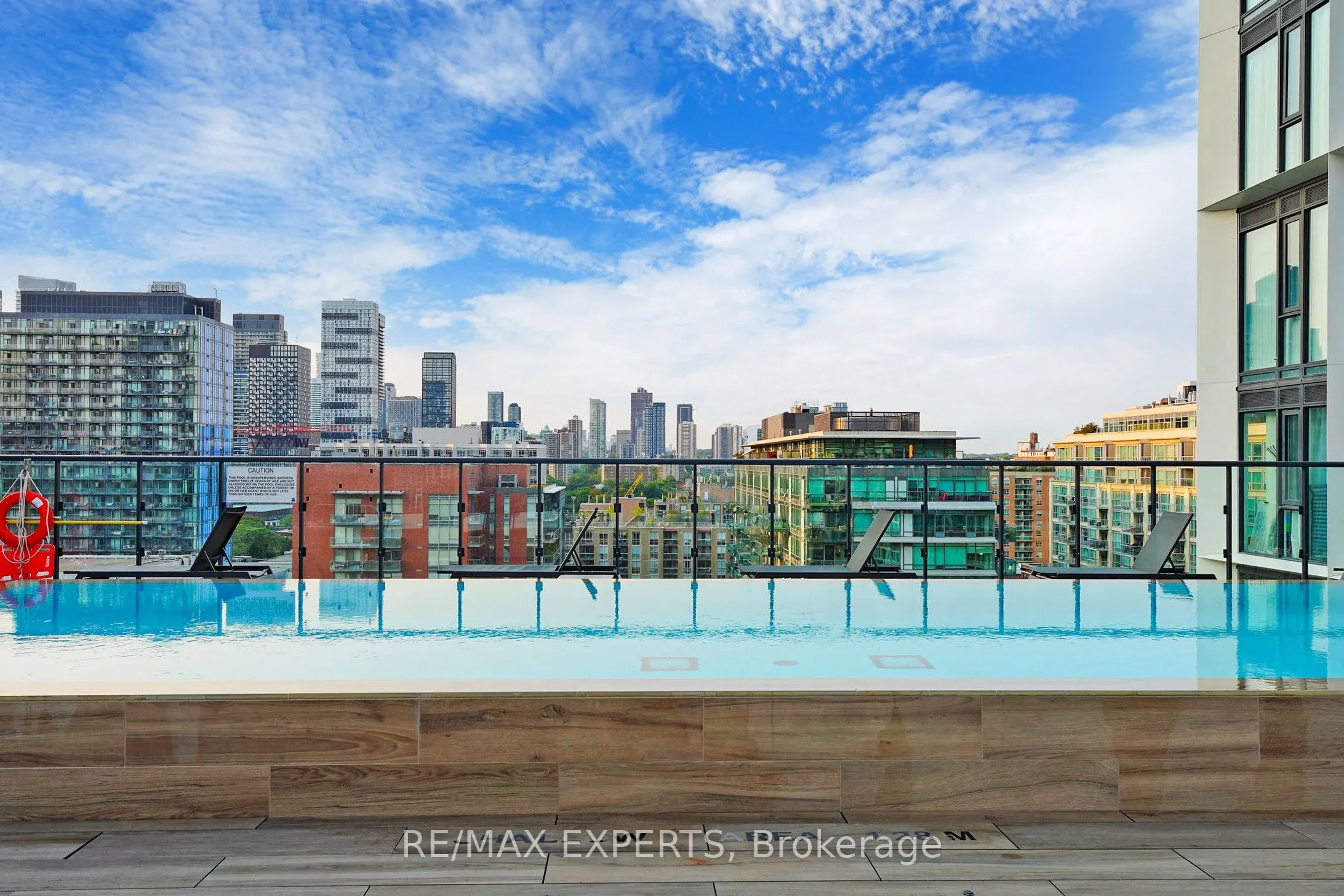 158 Front Street E, #316
