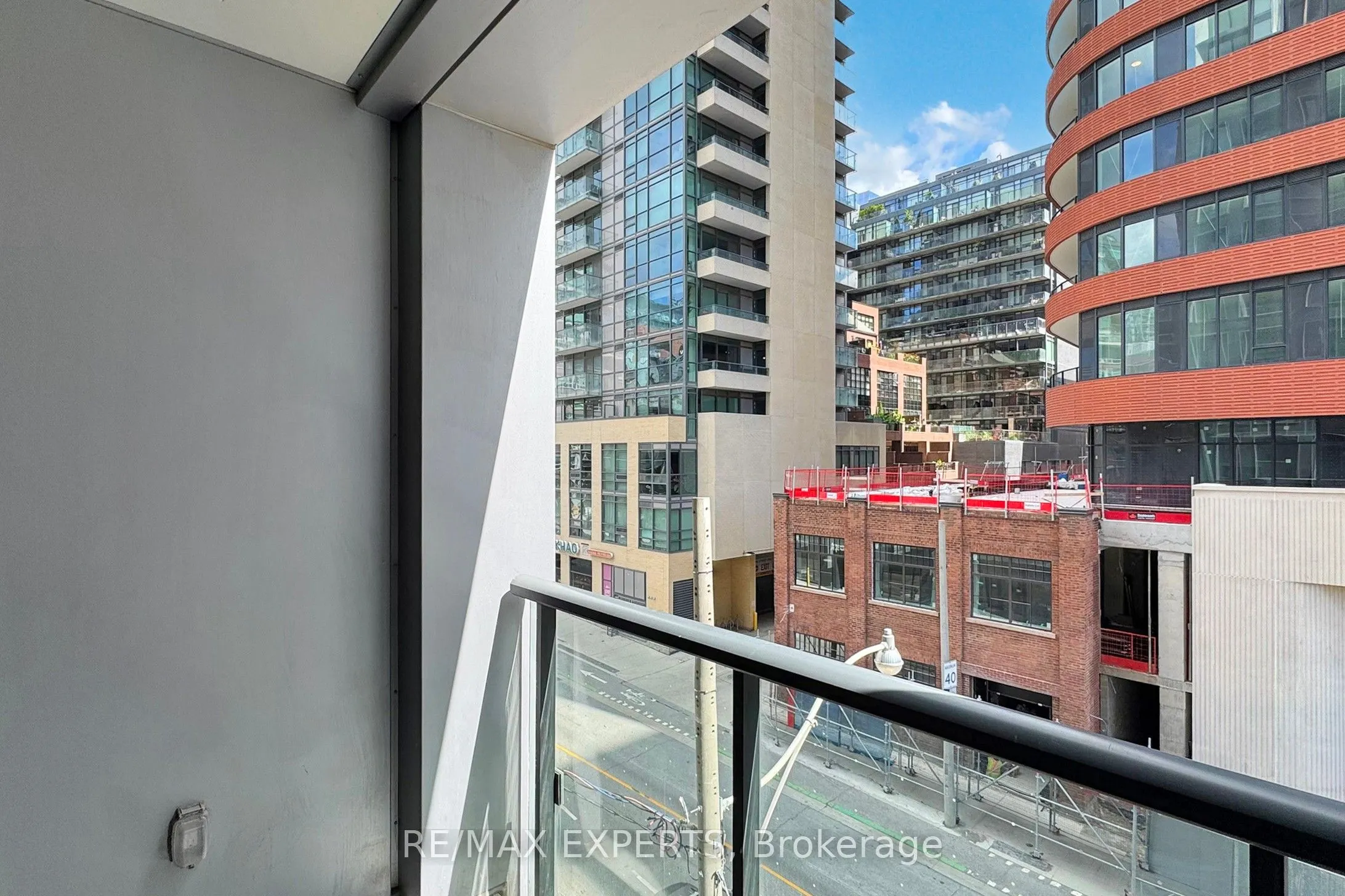 158 Front Street E, #316