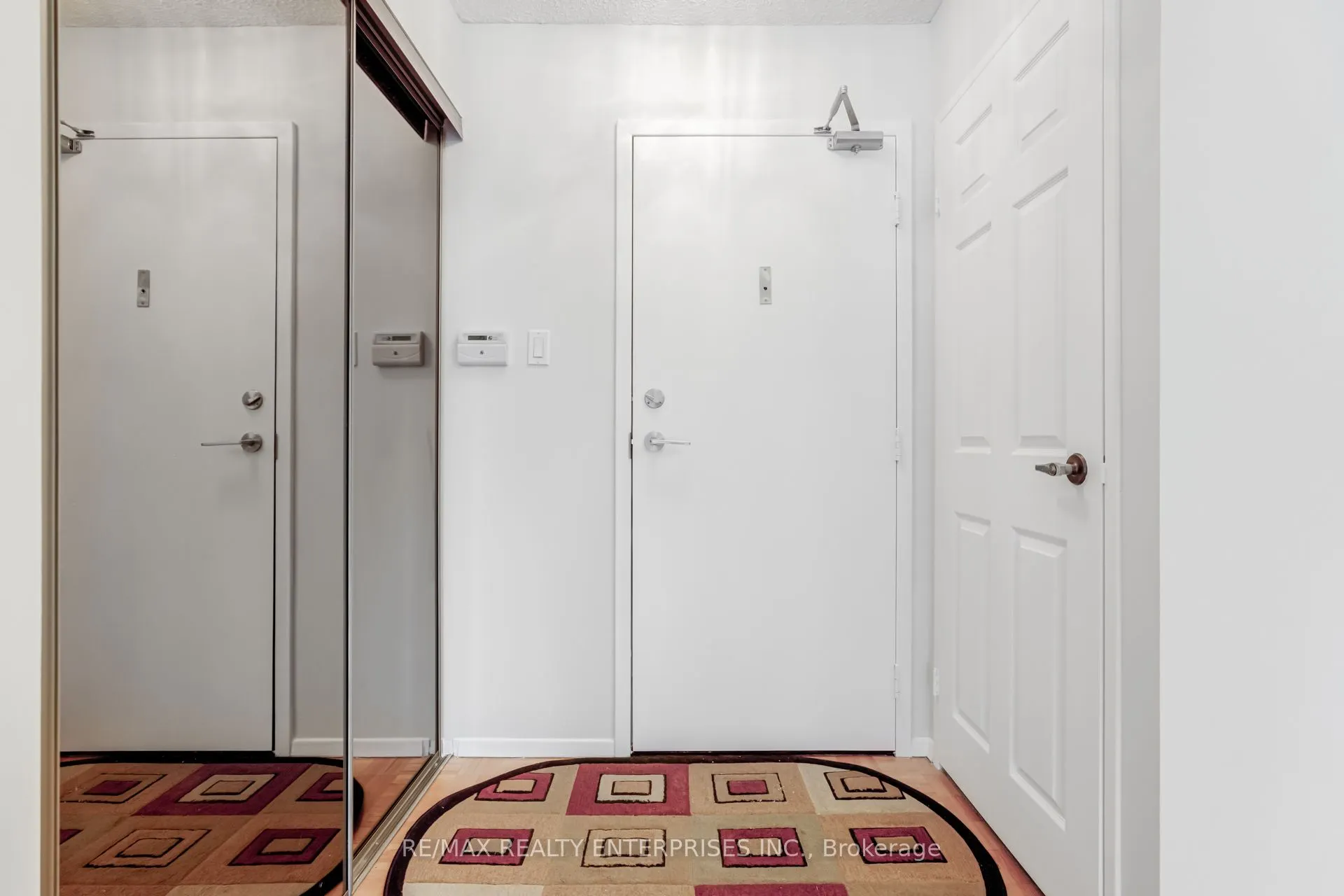 55 Skymark Drive, #205