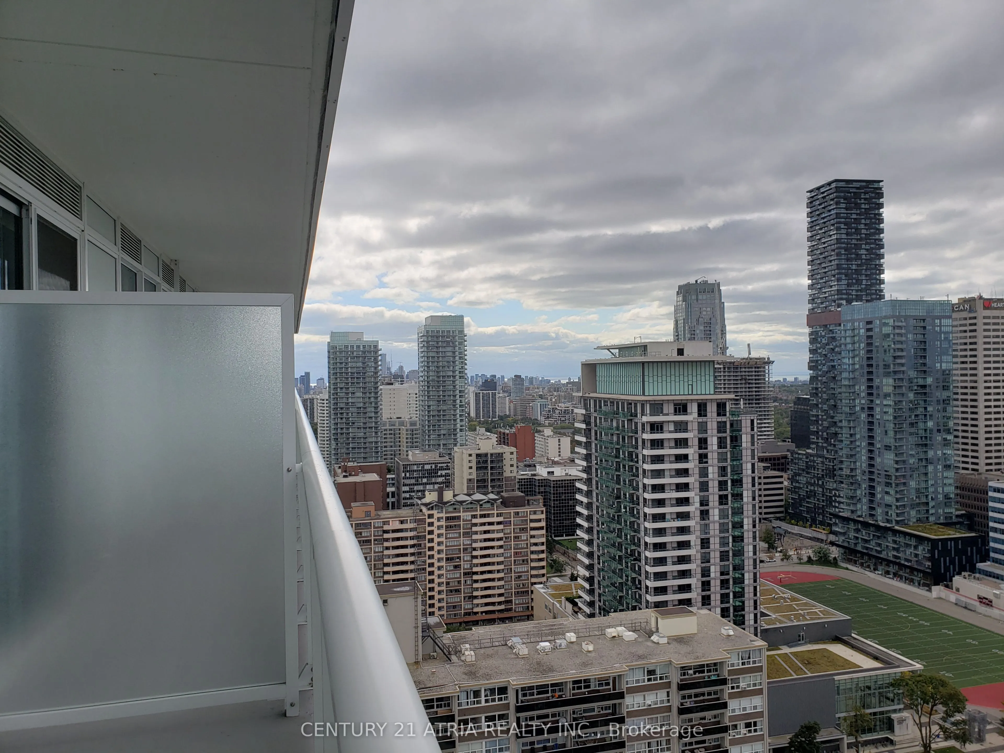 101 Erskine Avenue, #2915