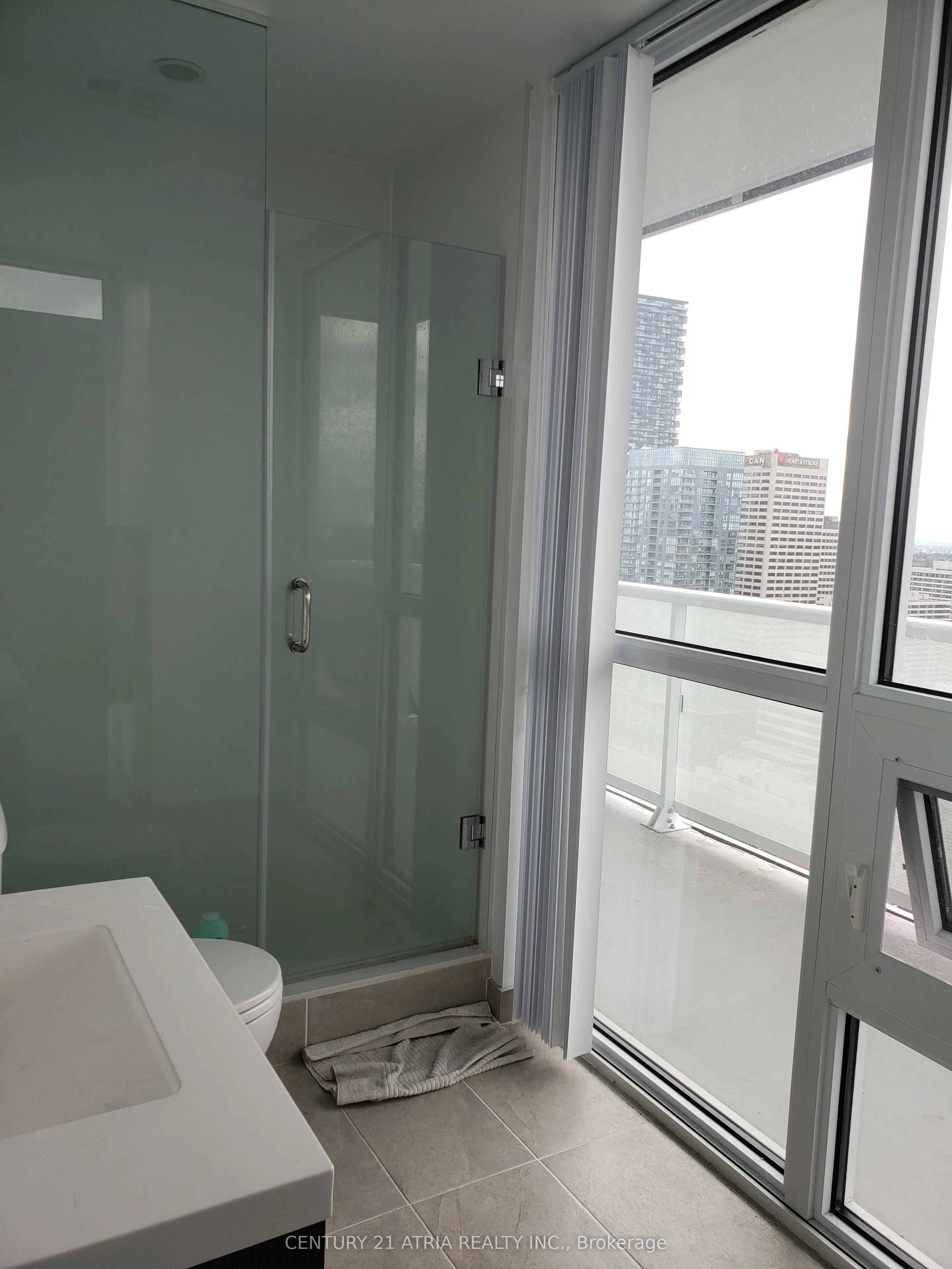 101 Erskine Avenue, #2915