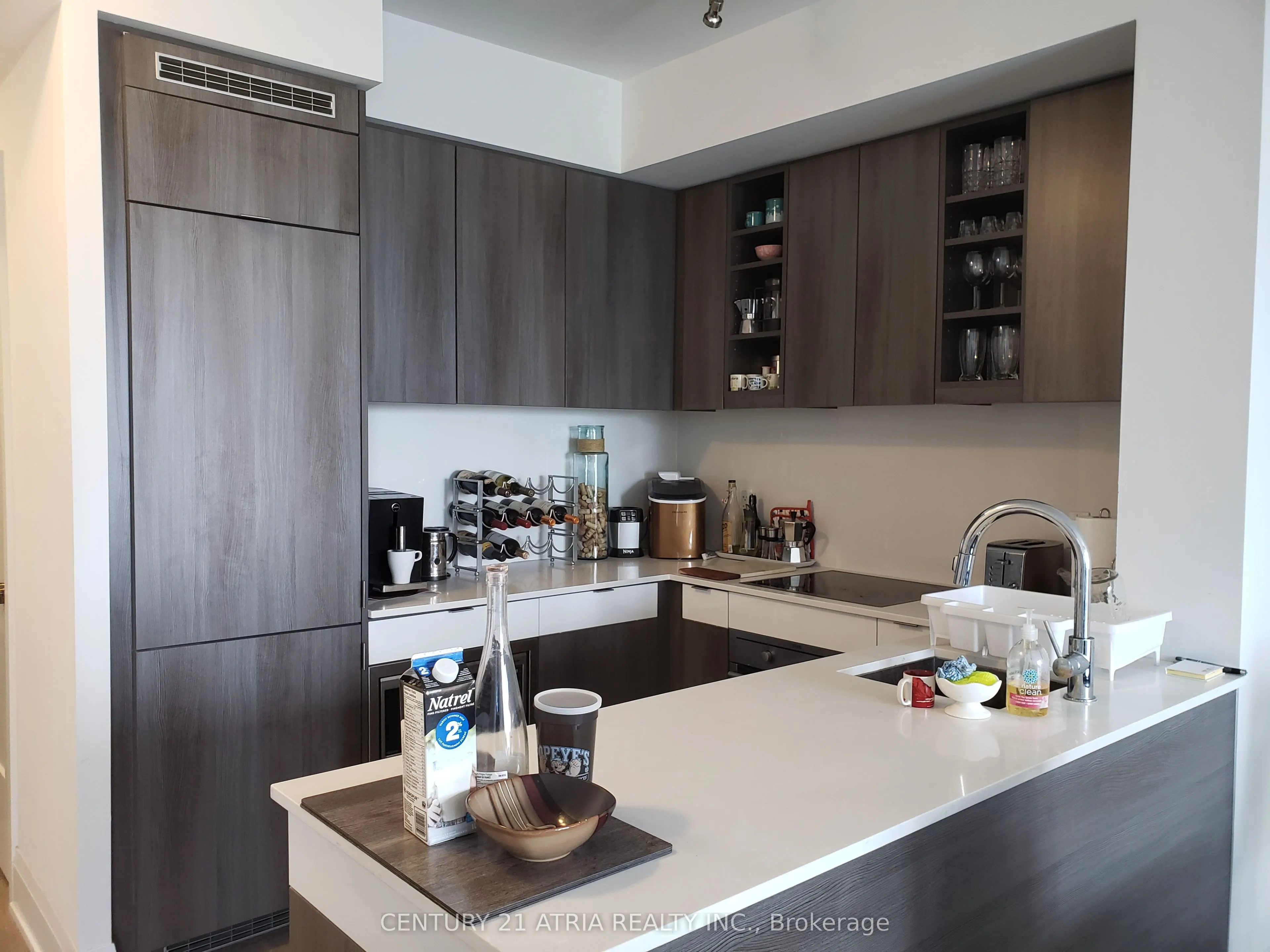 101 Erskine Avenue, #2915