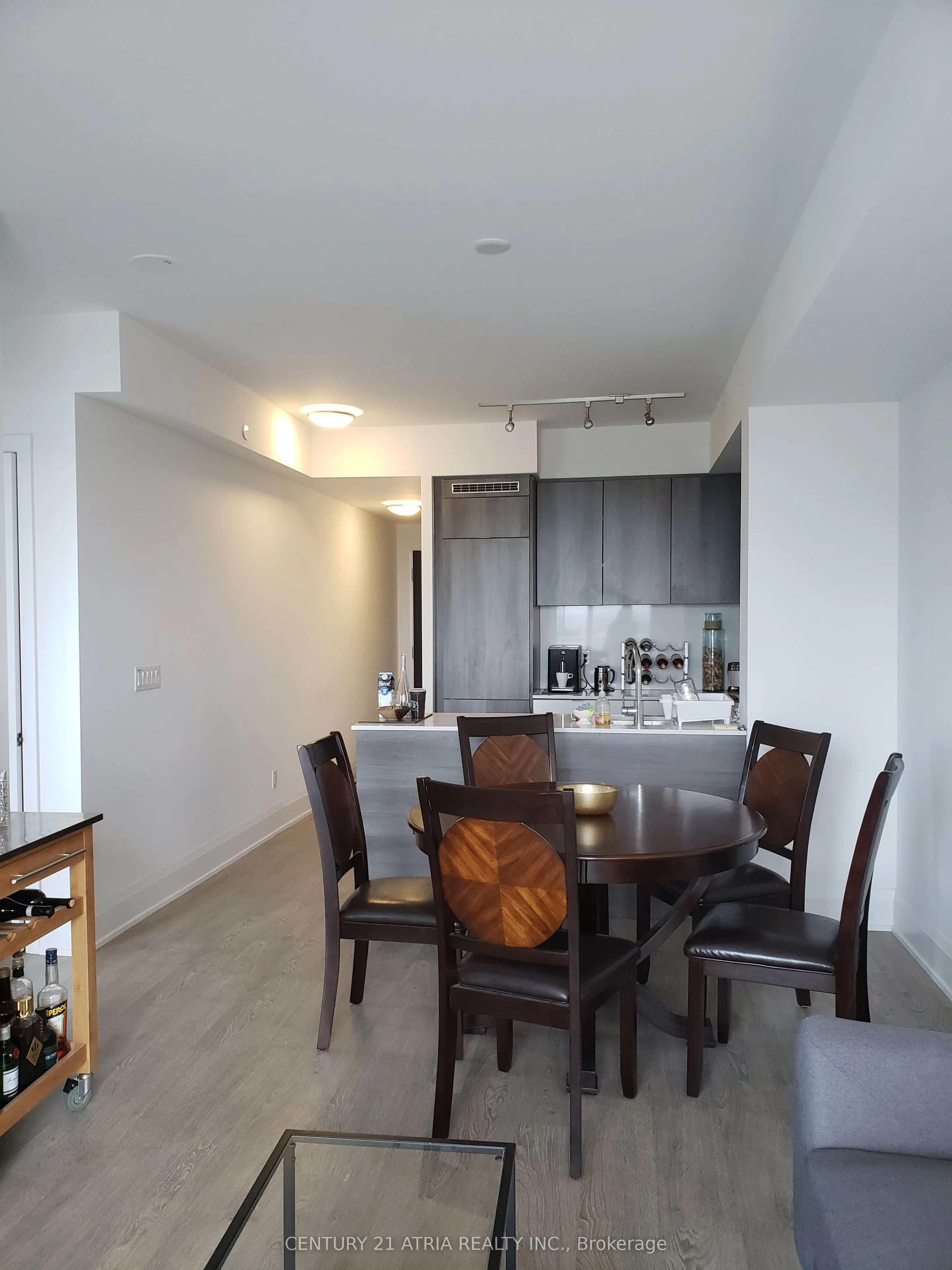 101 Erskine Avenue, #2915