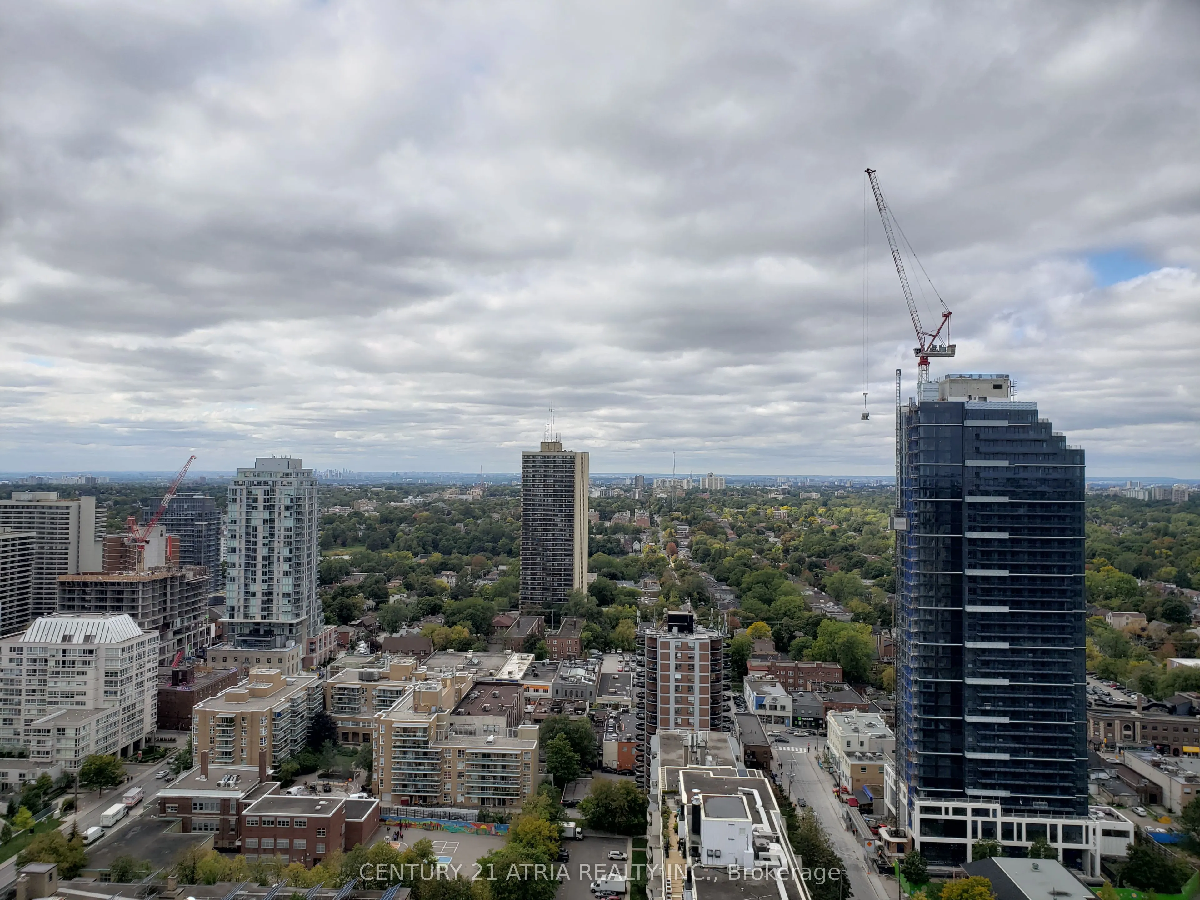 101 Erskine Avenue, #2915