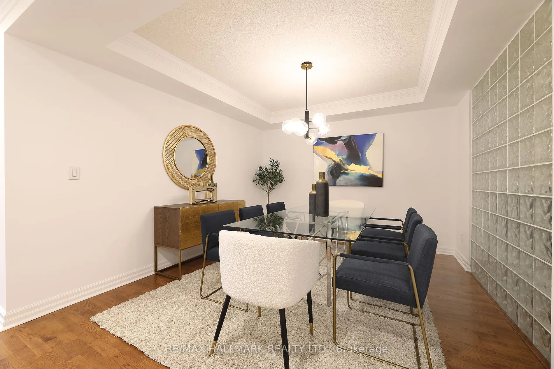 2727 Yonge Street, #609
