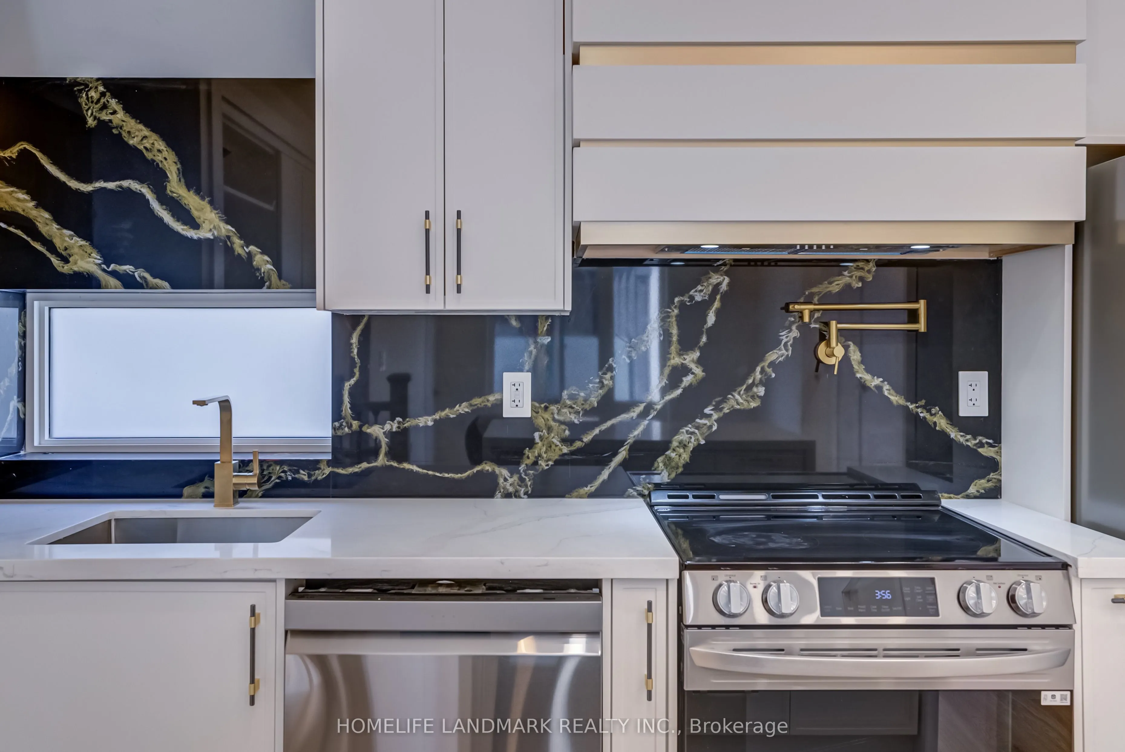 23 Coulson Avenue, #The Cosmopolitan