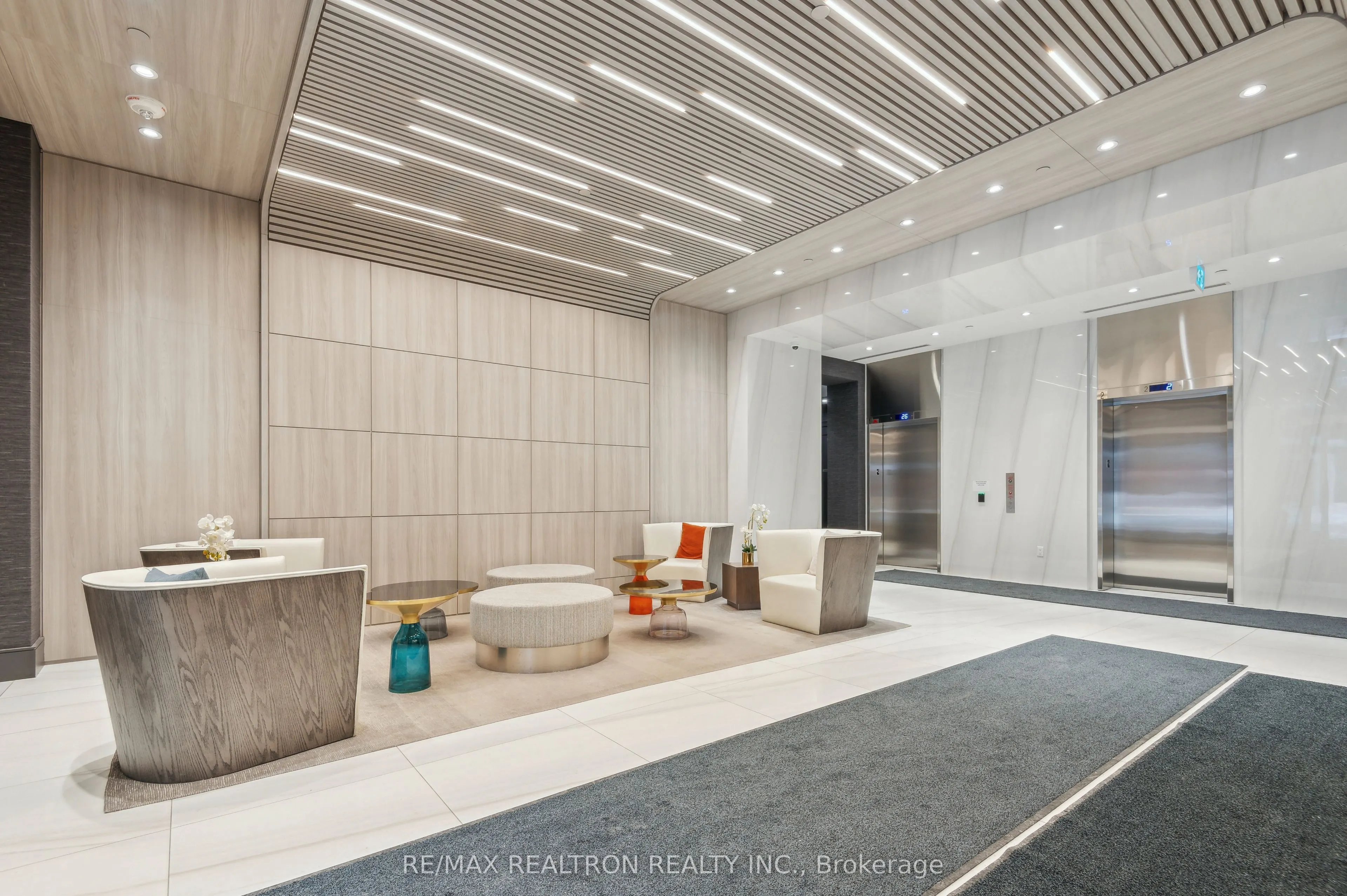 75 Canterbury Place, #PH501