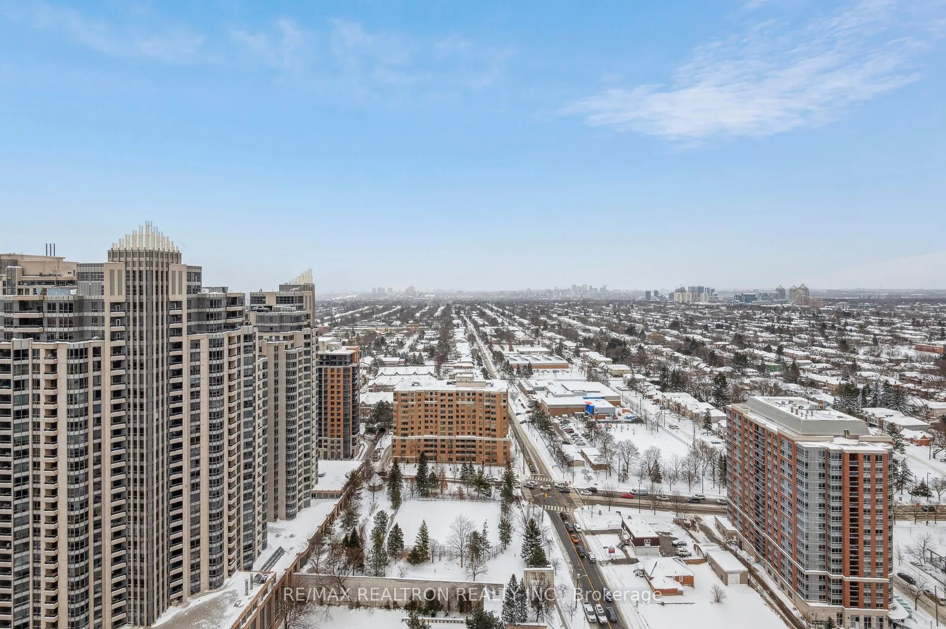 75 Canterbury Place, #PH501