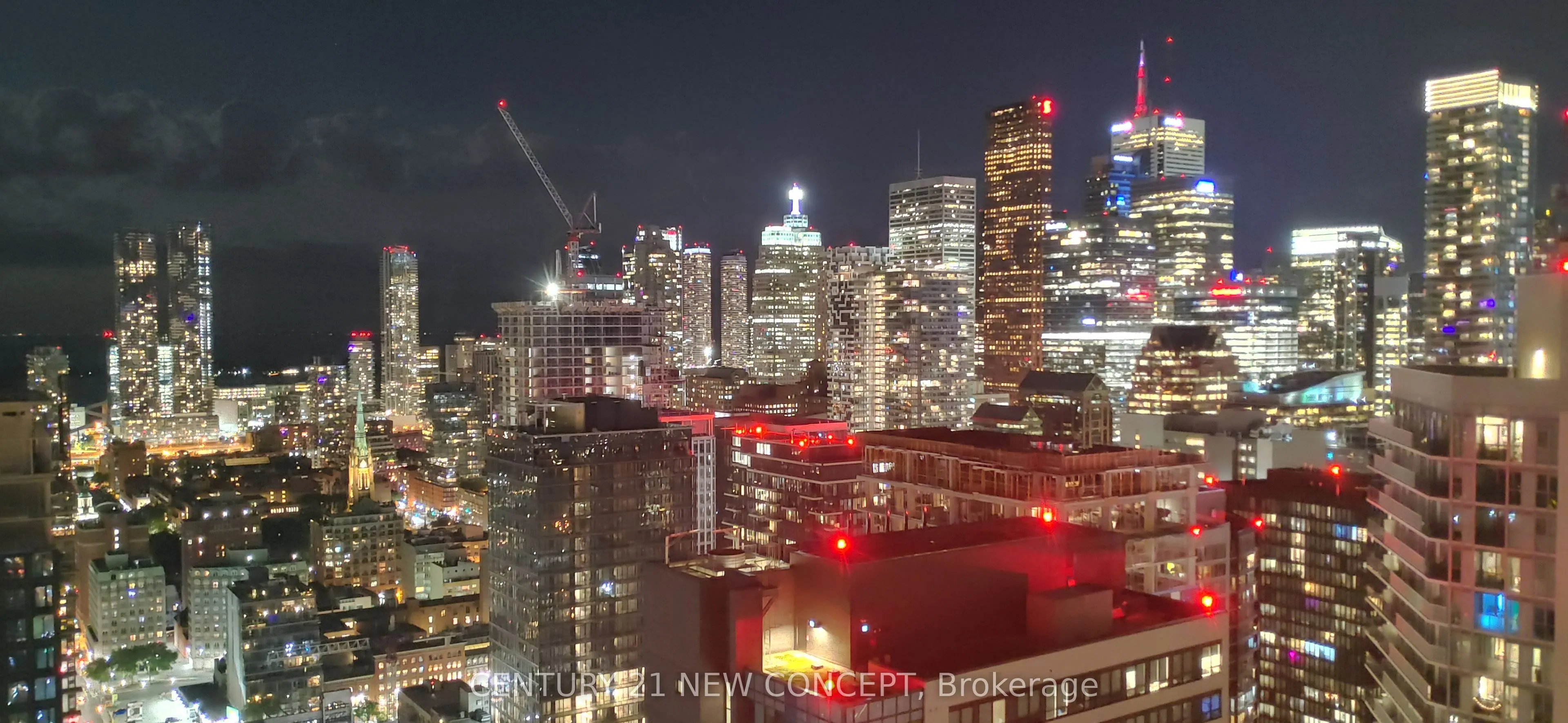 181 Dundas Street E, #4209