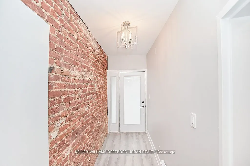 911 Dovercourt Road, #2nd&3rd