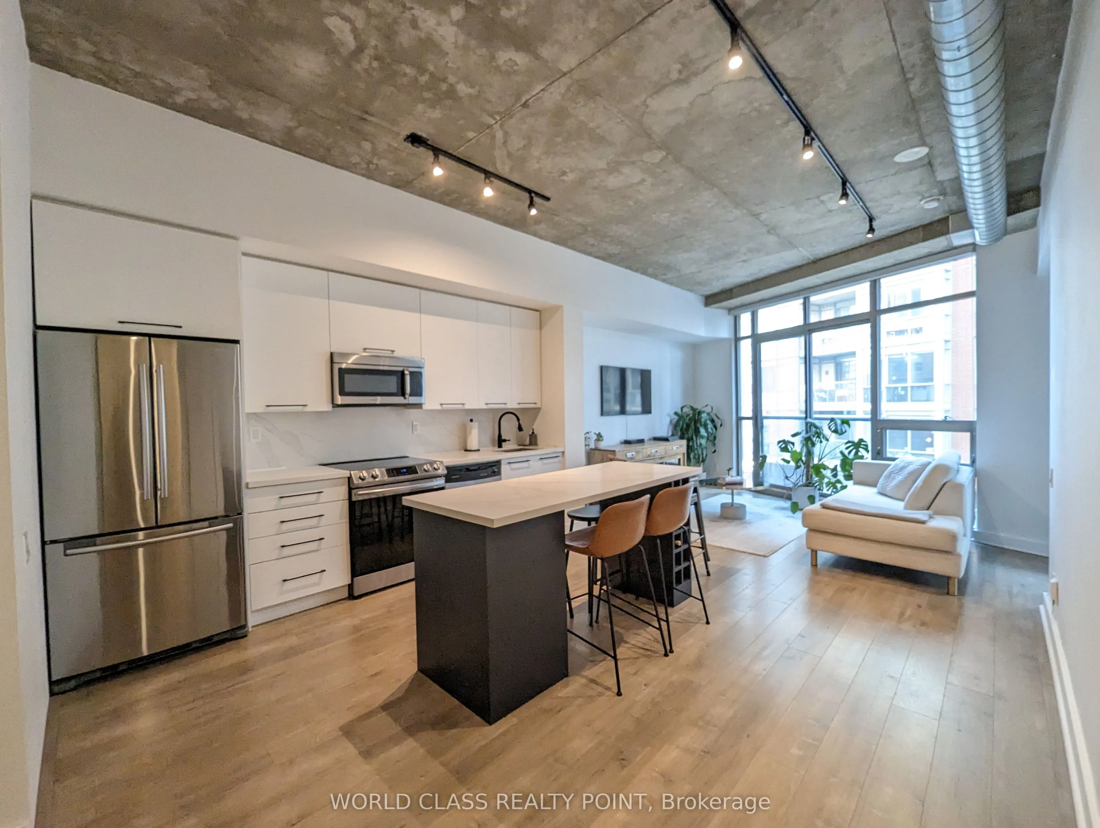 33 Mill Street, #310