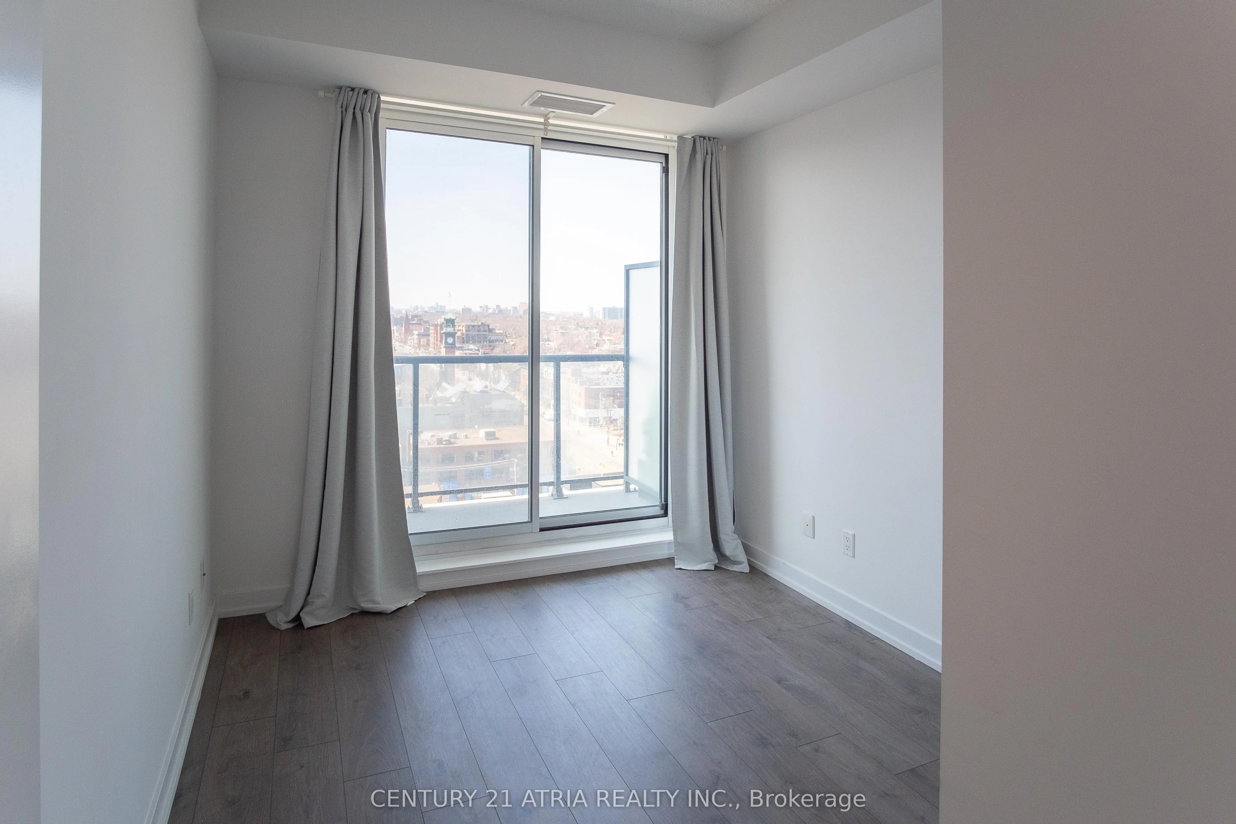 297 College Street, #1209