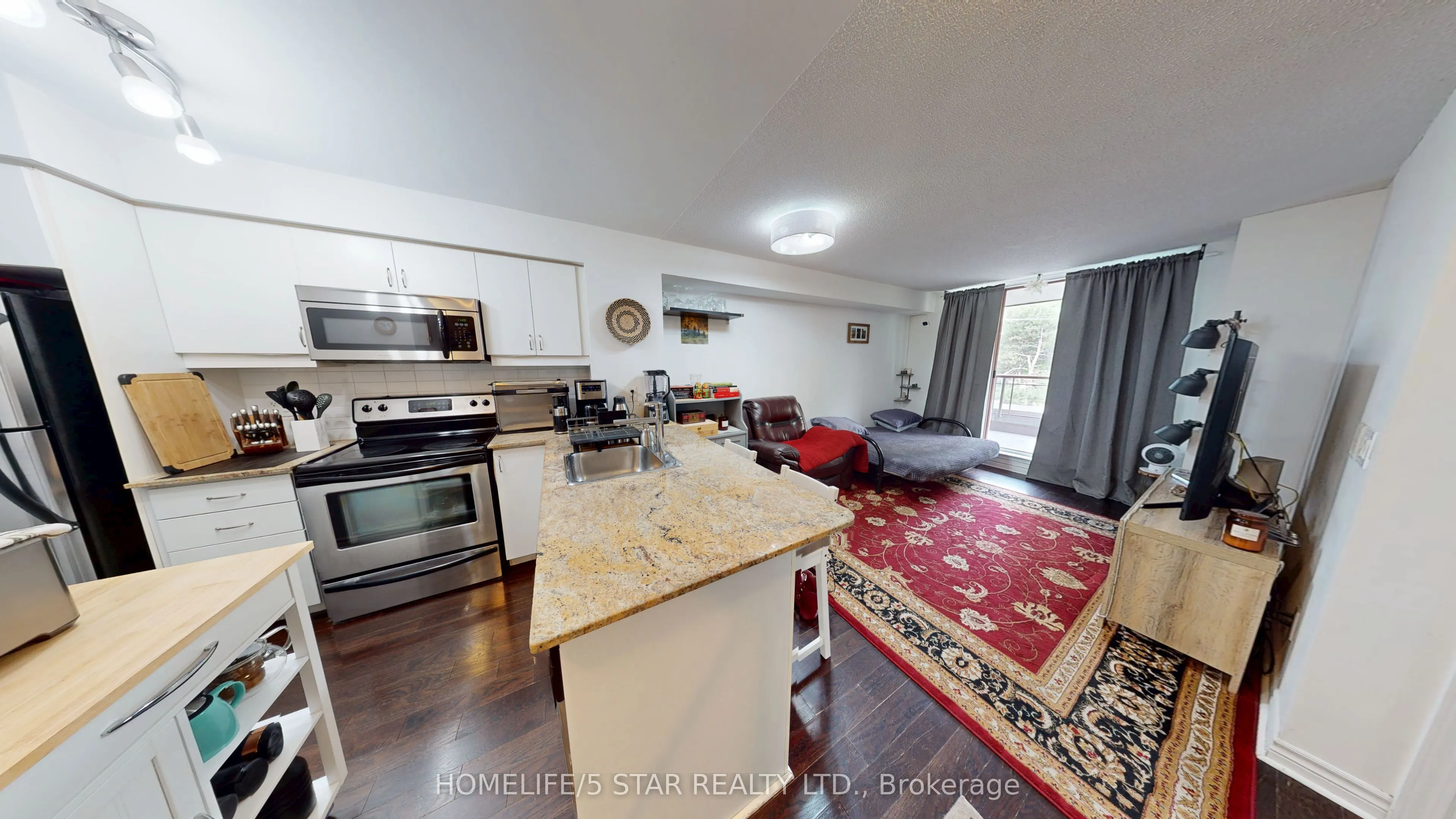 27 REAN Drive, #319