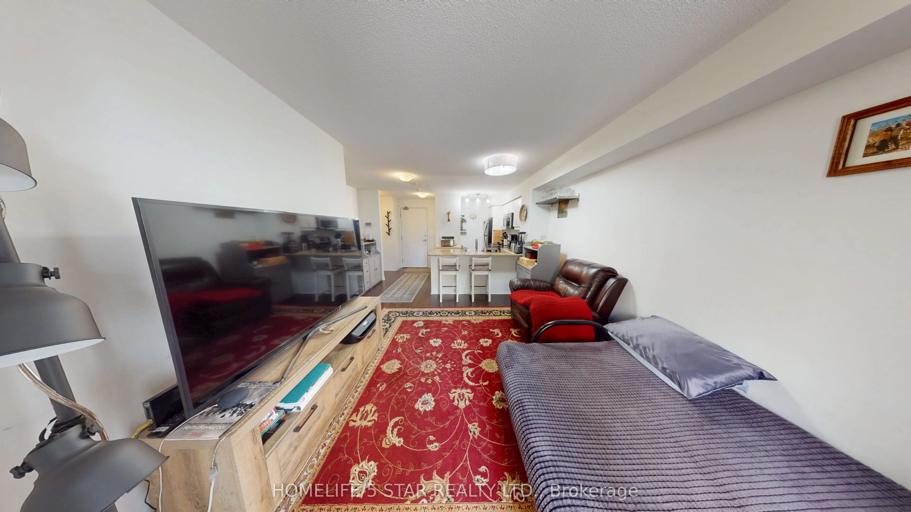 27 REAN Drive, #319