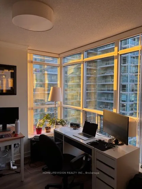 50 Lynn Williams Street, #1009