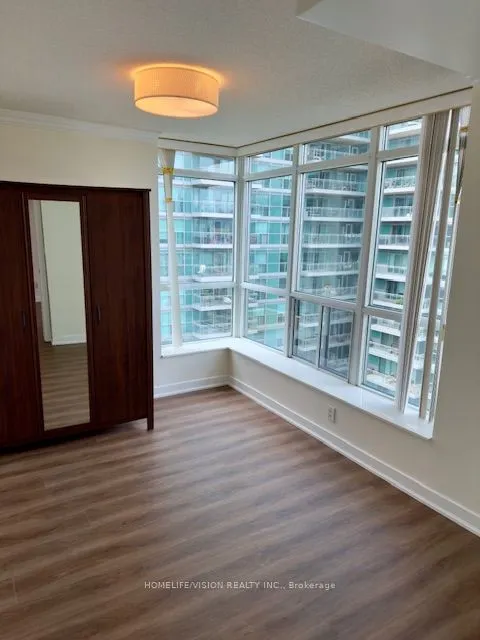 50 Lynn Williams Street, #1009
