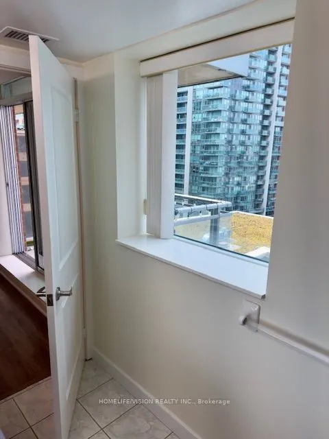 50 Lynn Williams Street, #1009