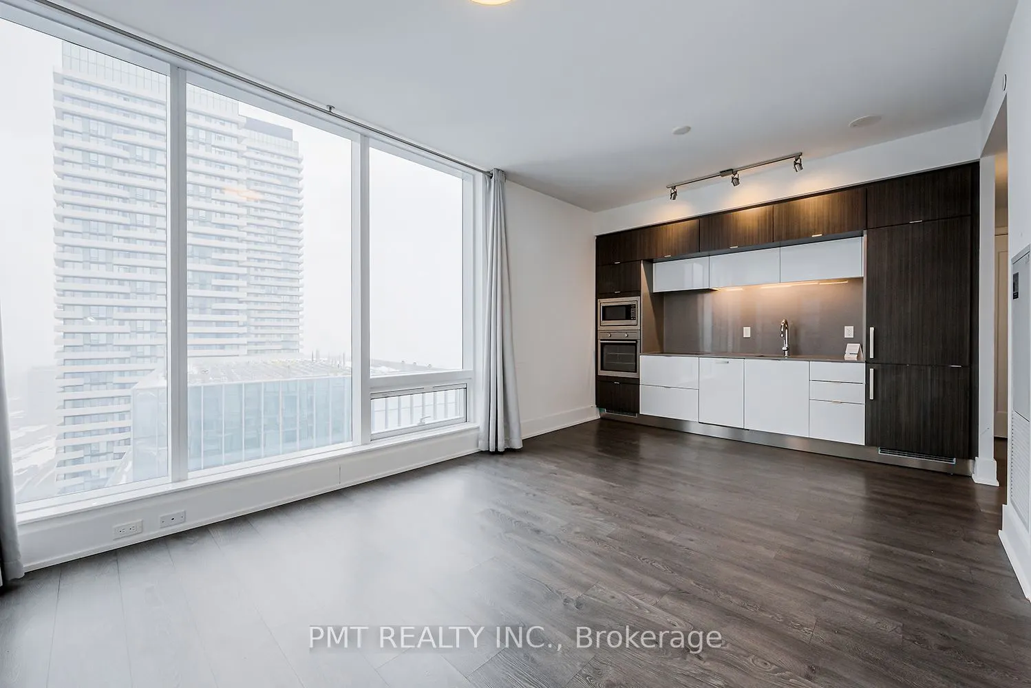 10 York Street, #5403