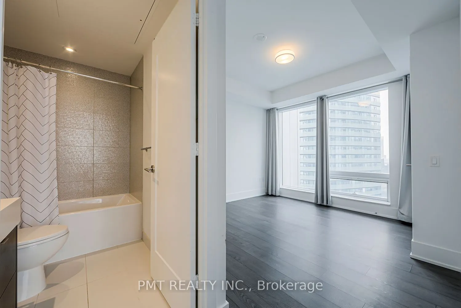 10 York Street, #5403