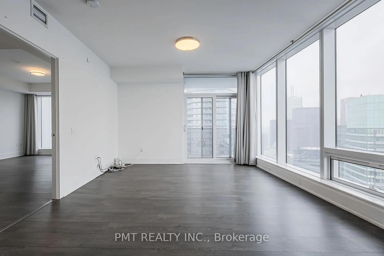 10 York Street, #5403