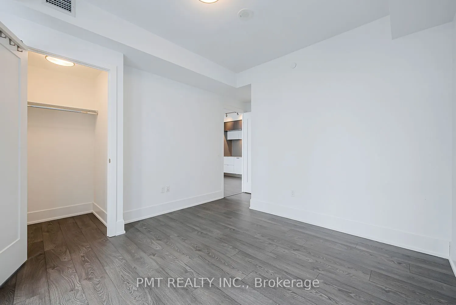 10 York Street, #5403