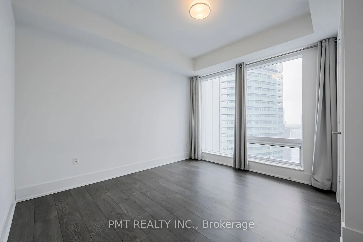 10 York Street, #5403