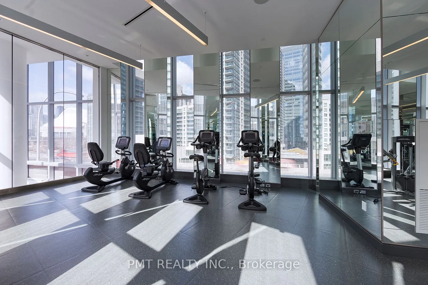 10 York Street, #5403