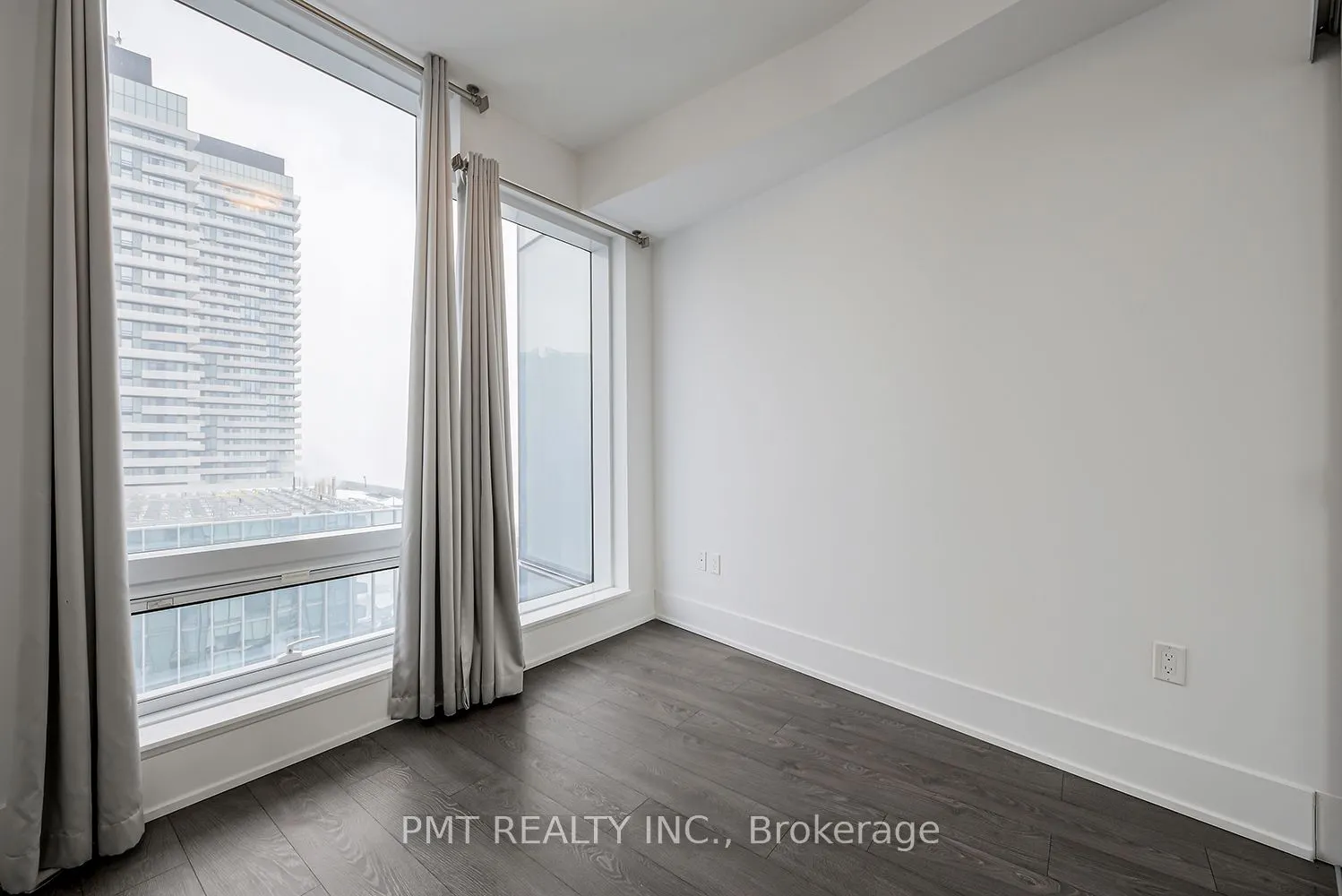 10 York Street, #5403