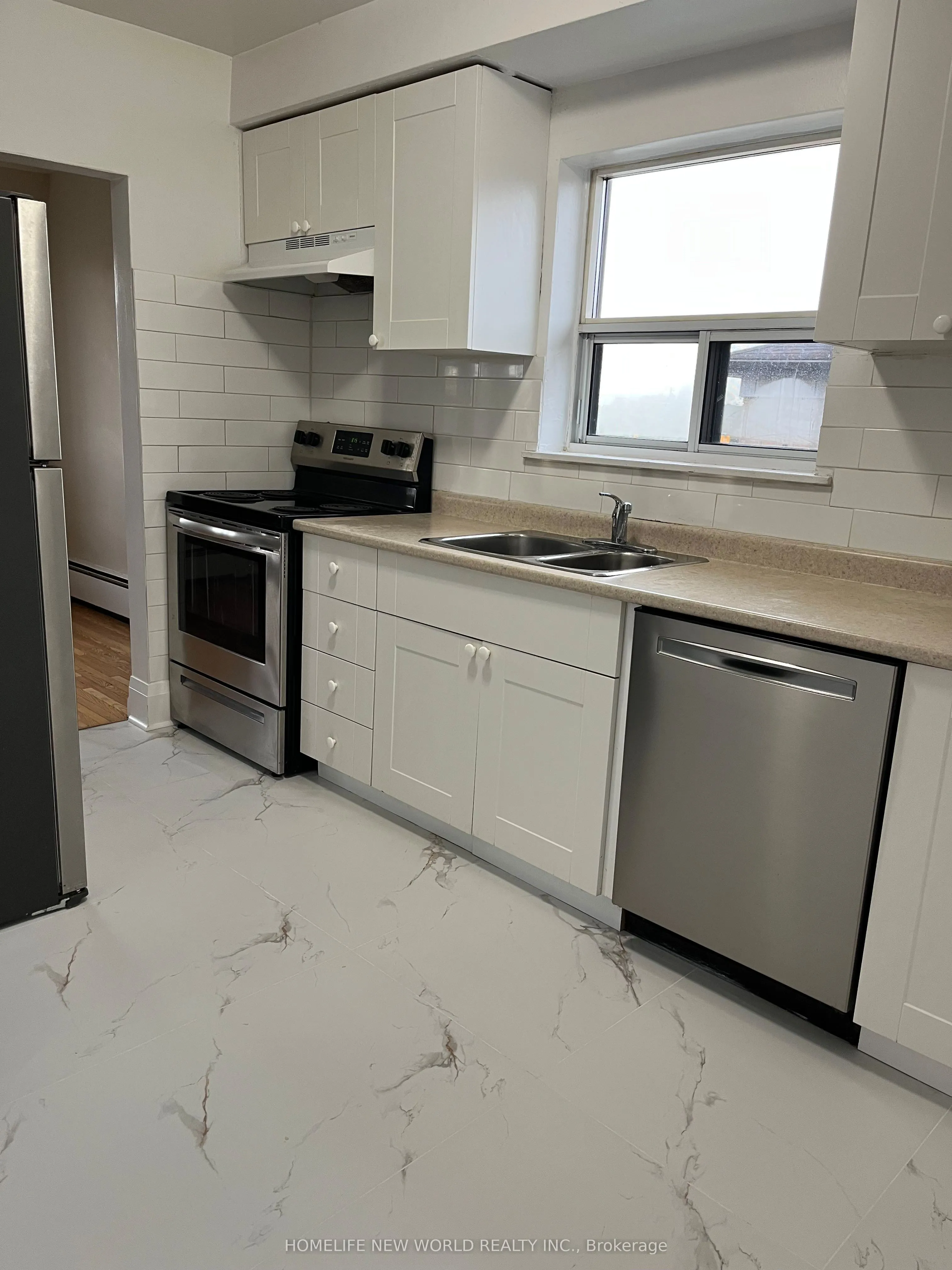 230 Wilmington Avenue, ##3