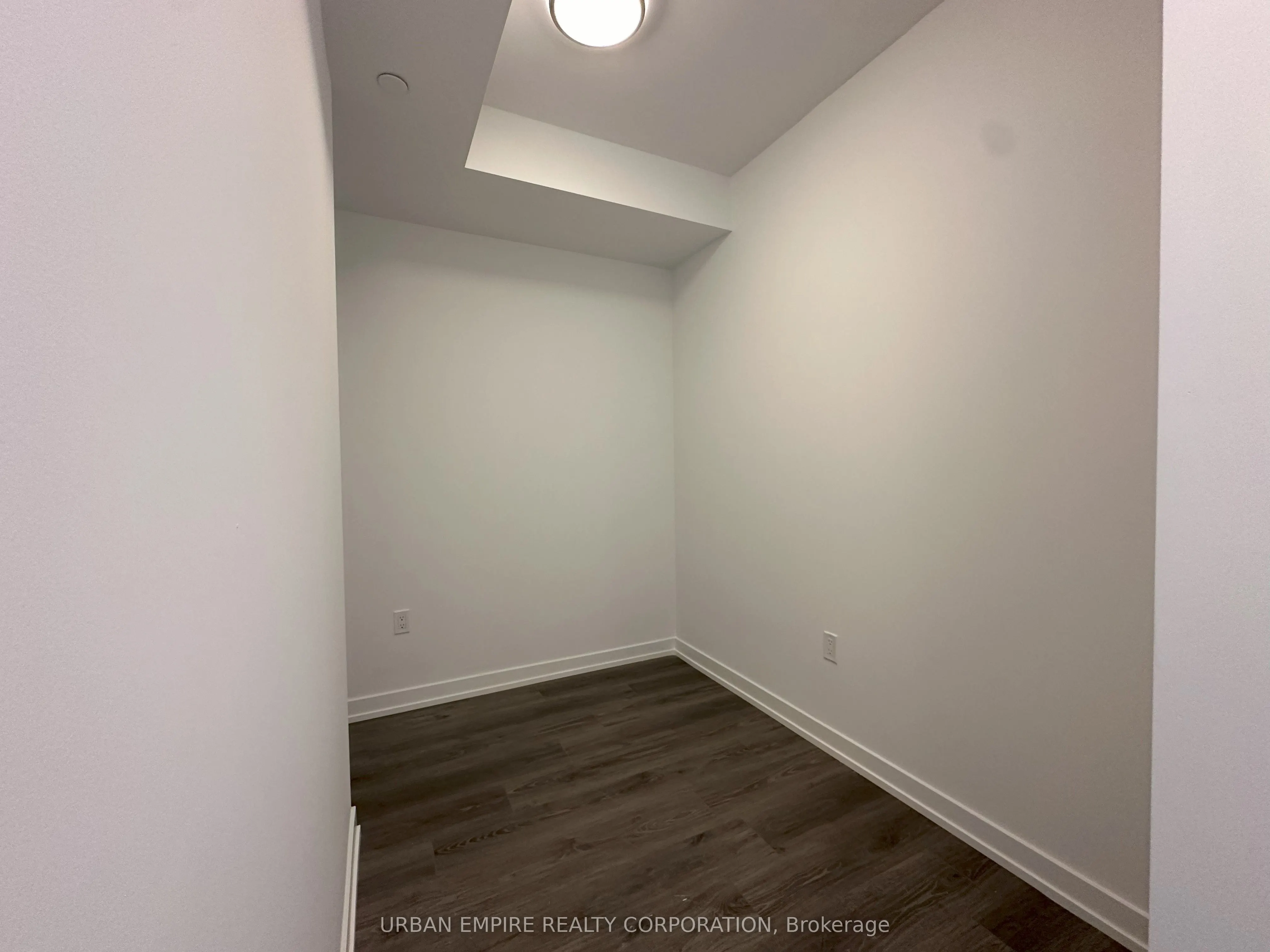 7 Golden Lion Heights, #1706