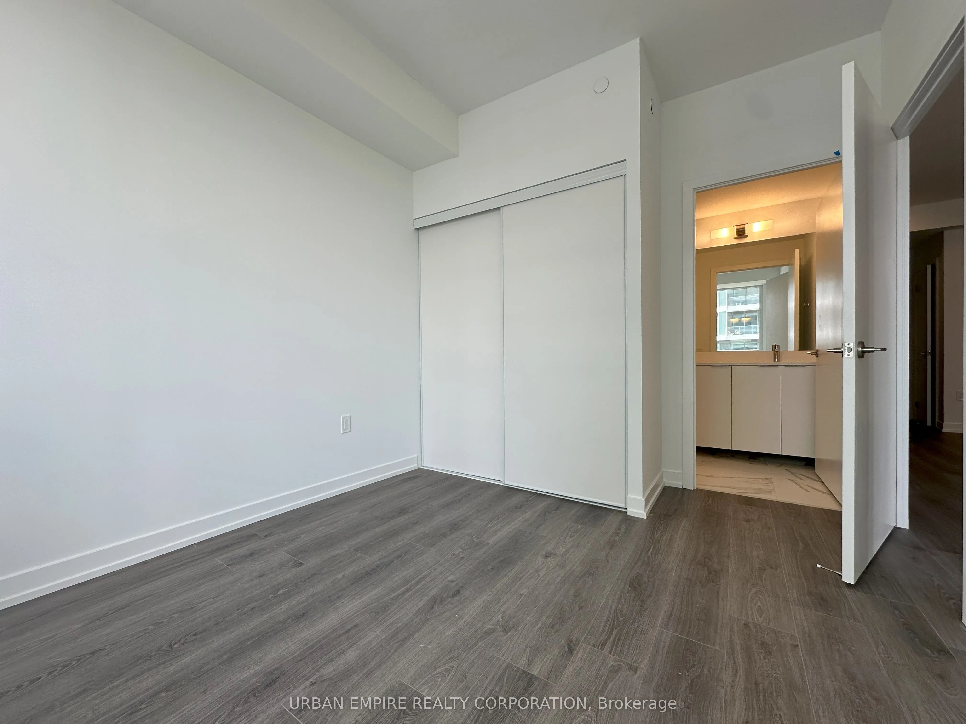 7 Golden Lion Heights, #1706