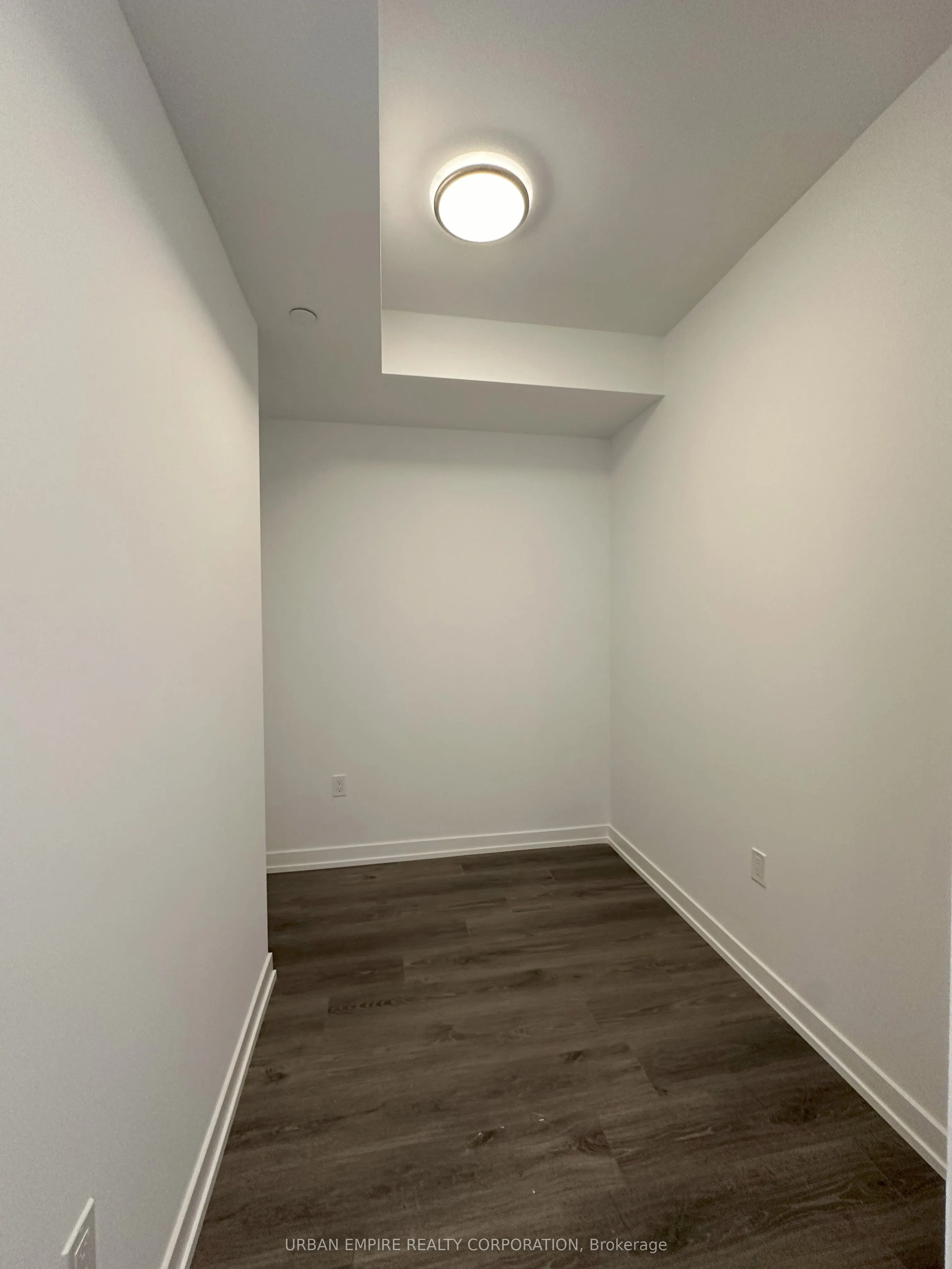 7 Golden Lion Heights, #1706