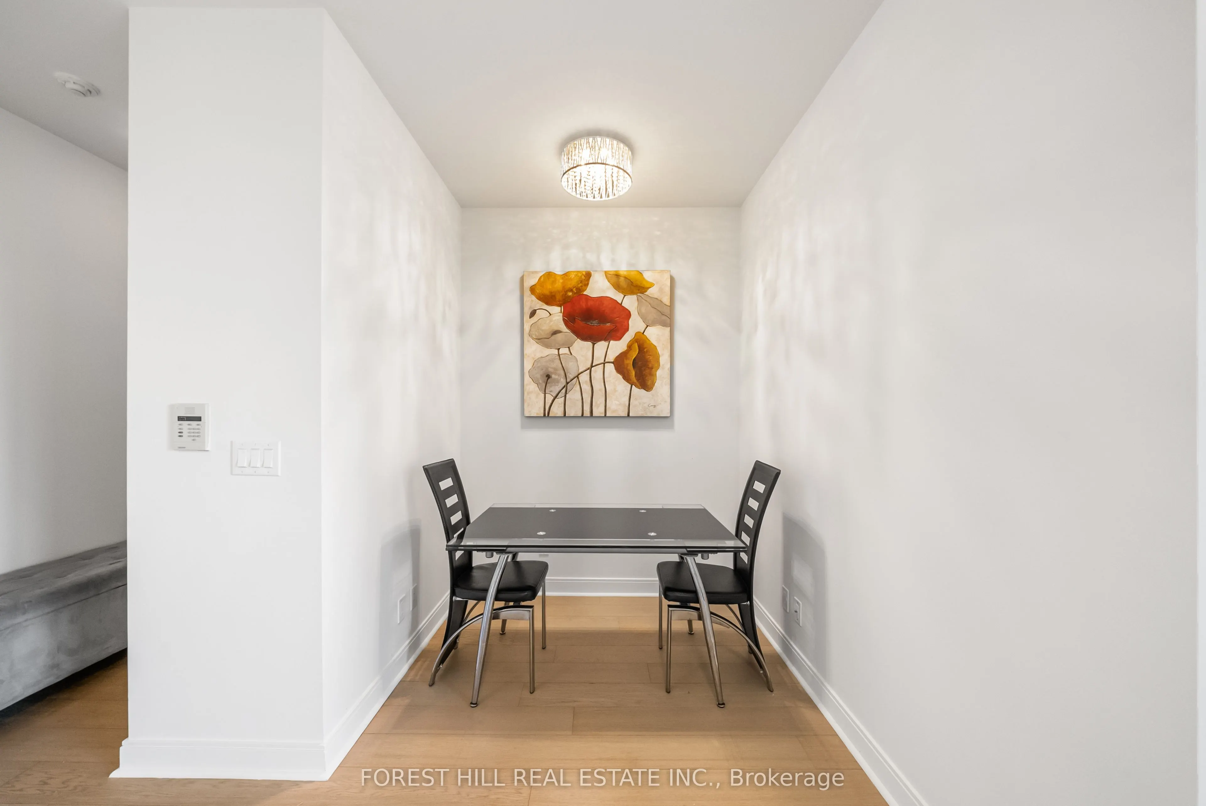 825 Church Street, #1106