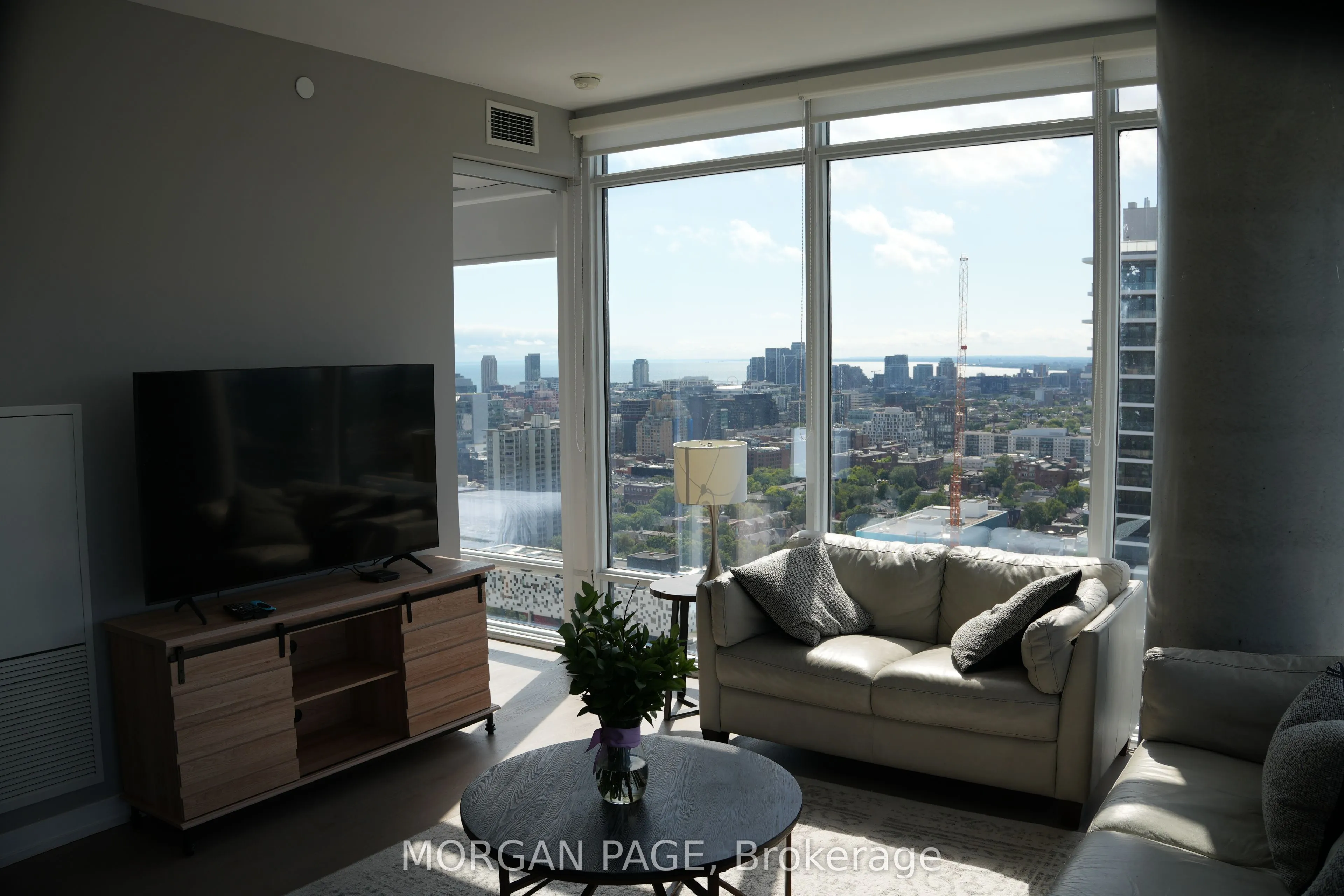 488 University Avenue, #2216