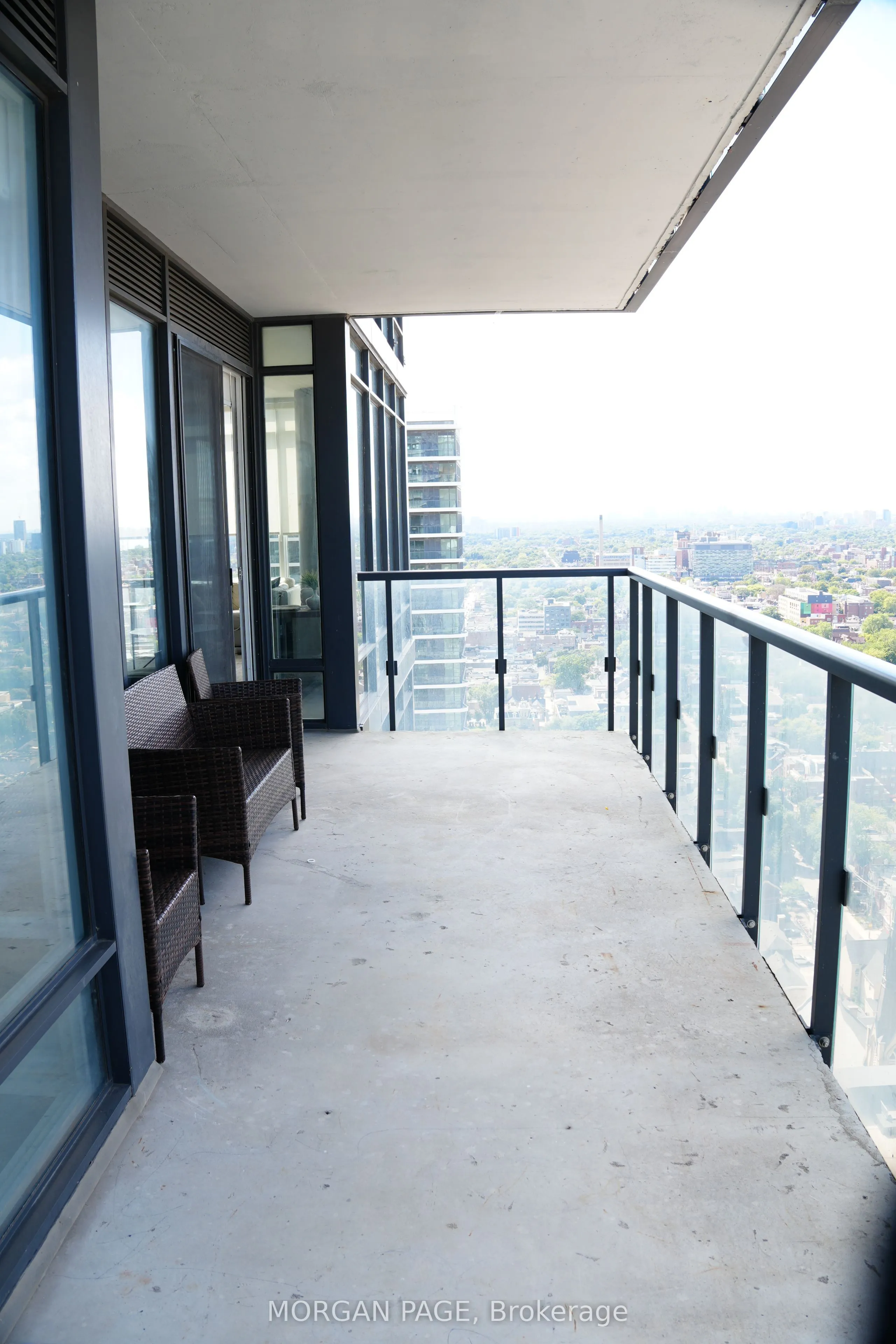 488 University Avenue, #2216