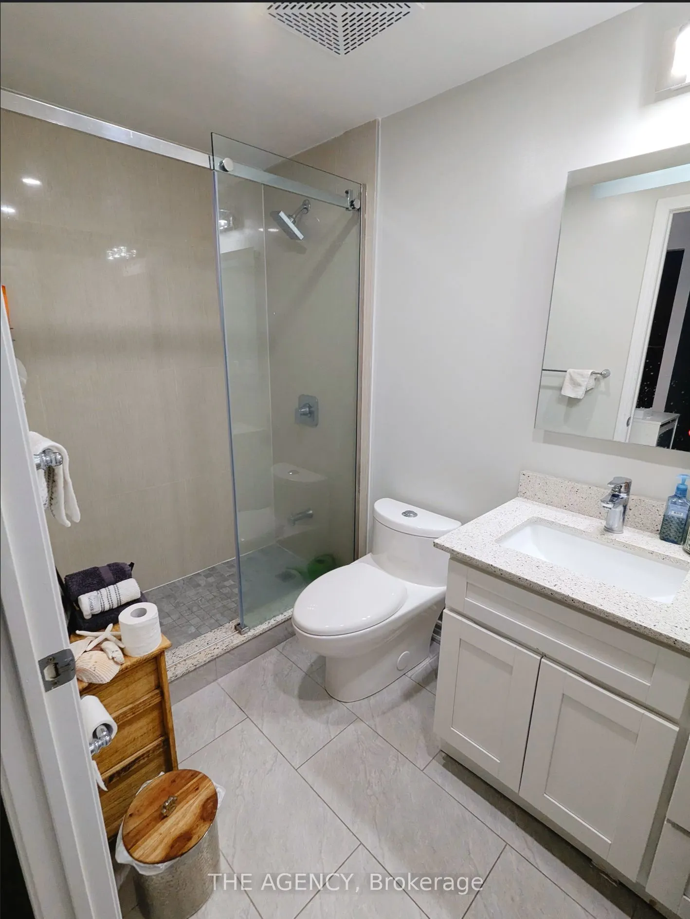 2885 Bayview Avenue, #738