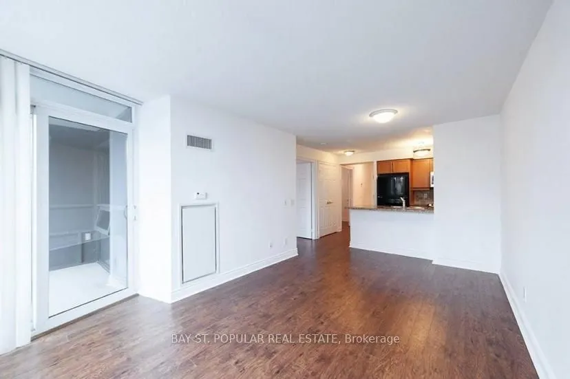 25 Greenview Avenue, #422