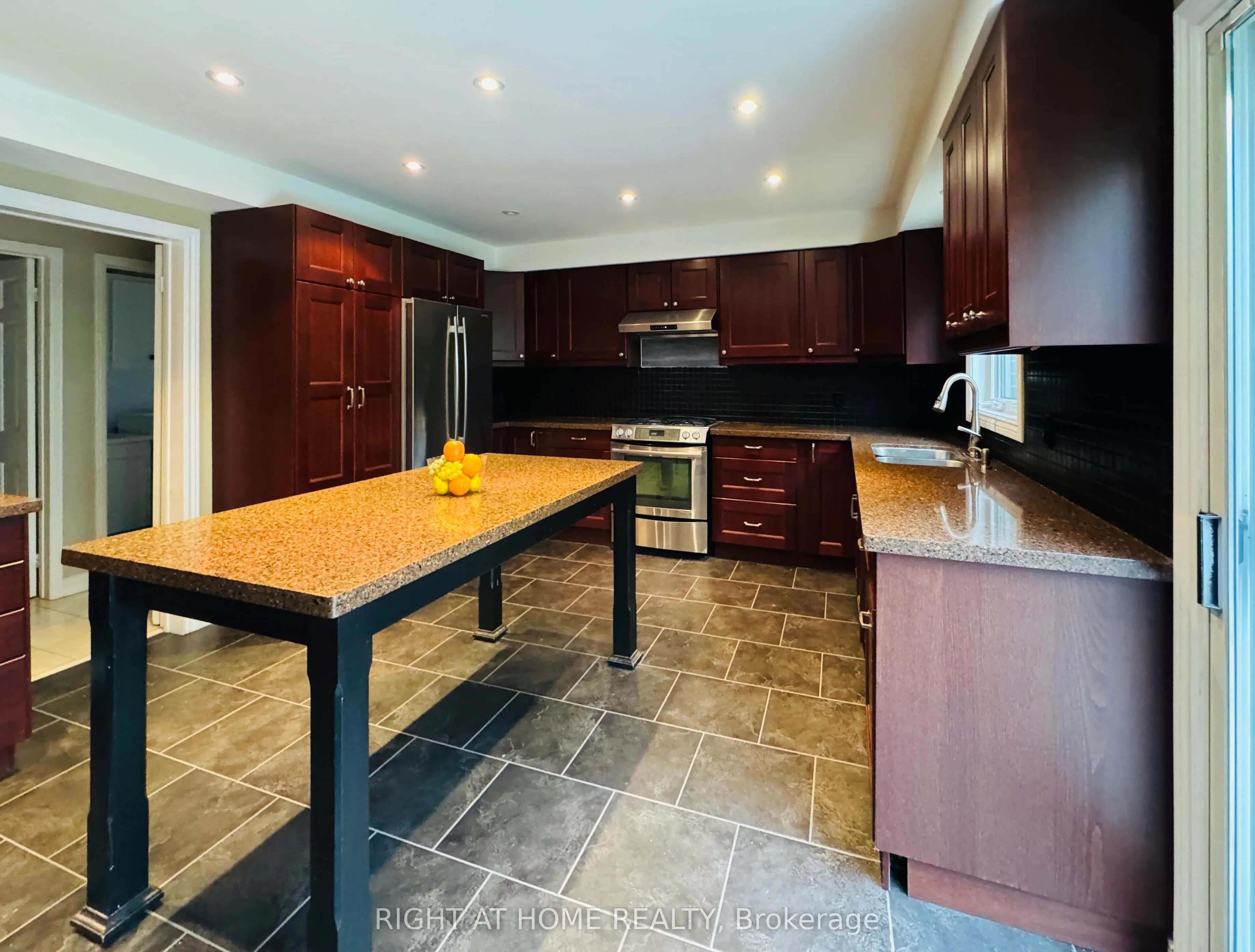 22 Janus Court