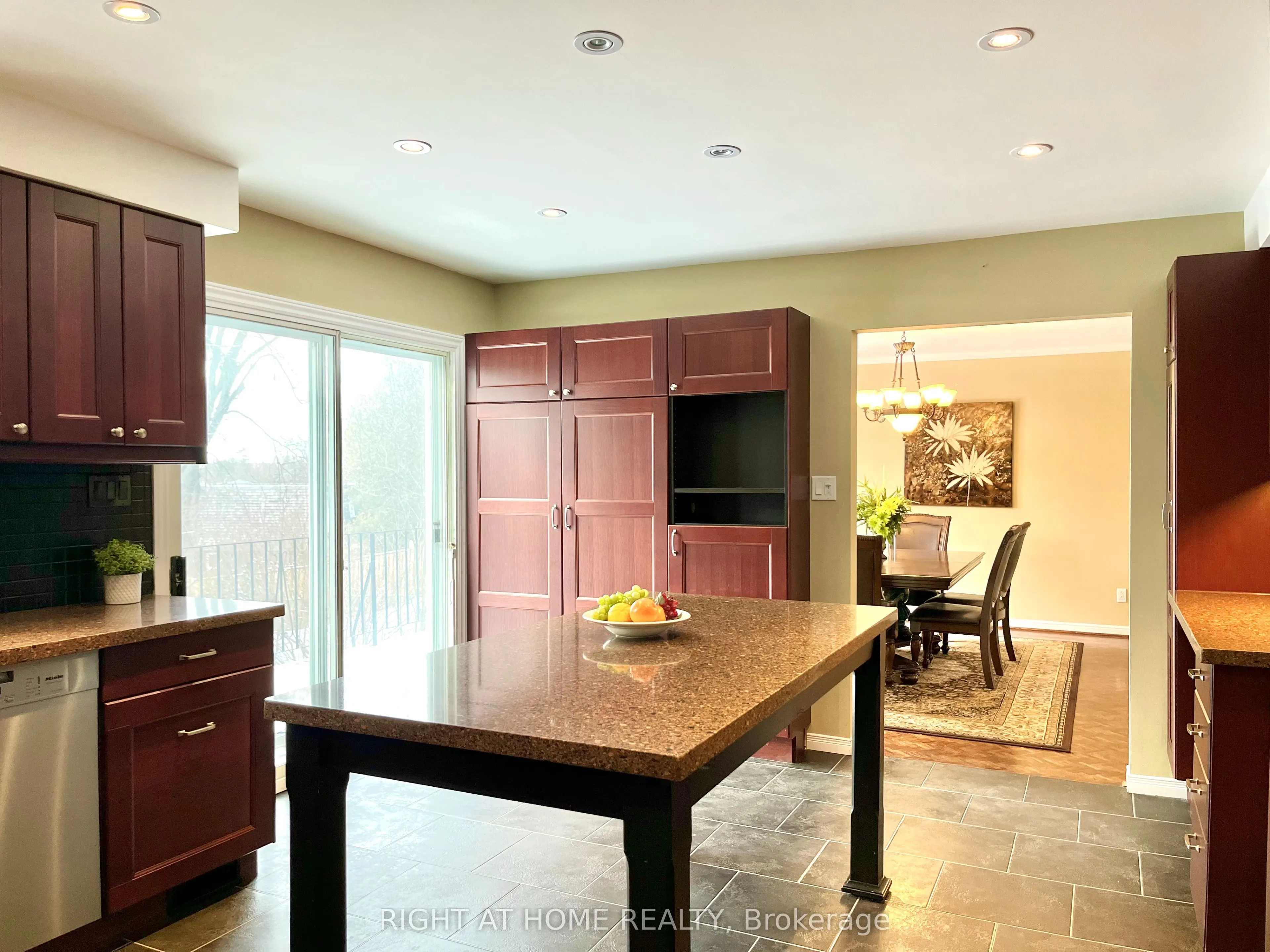 22 Janus Court